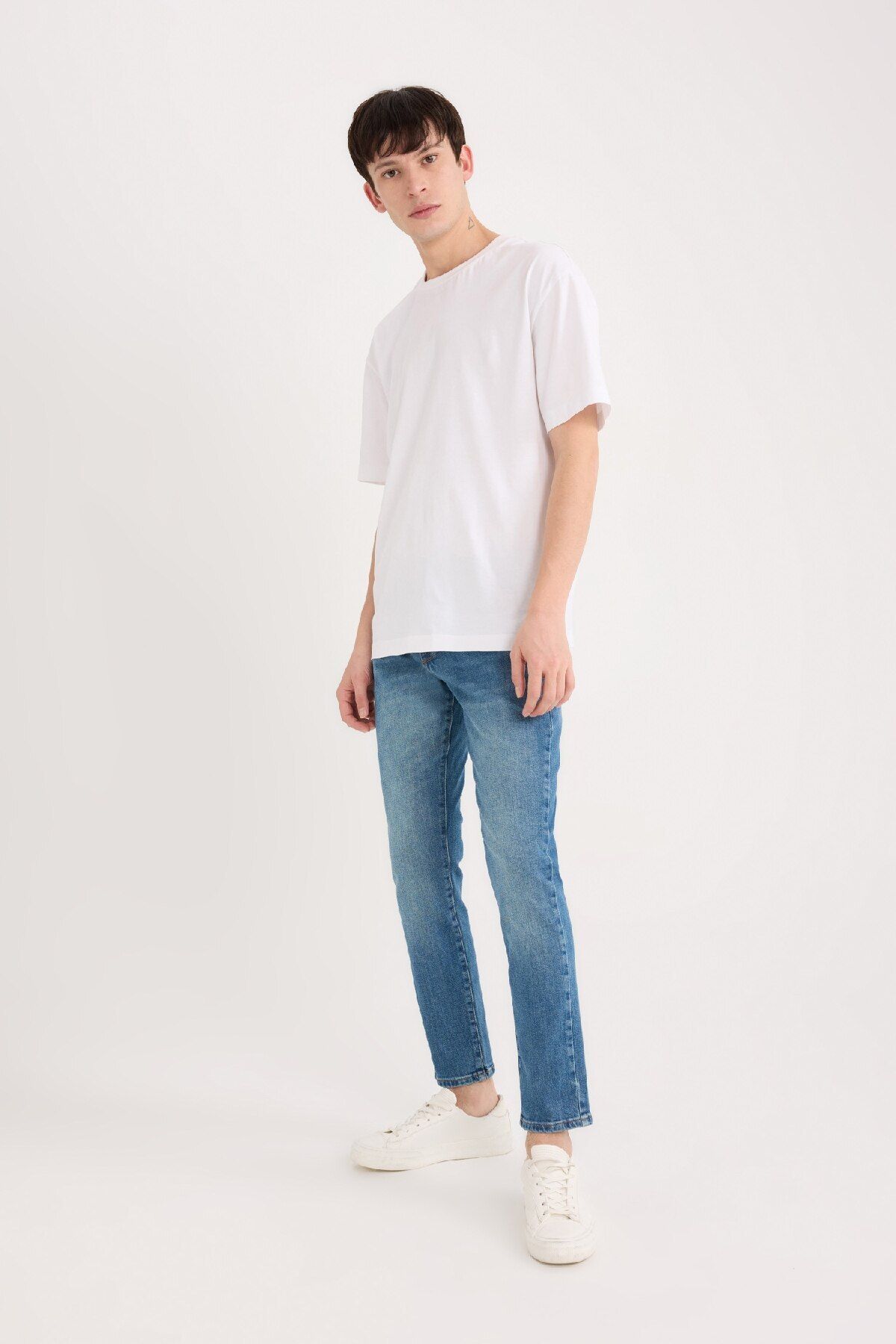 شلوار جین آبی مردانه SLIM FIT BARN قالب باریک کمر Defacto