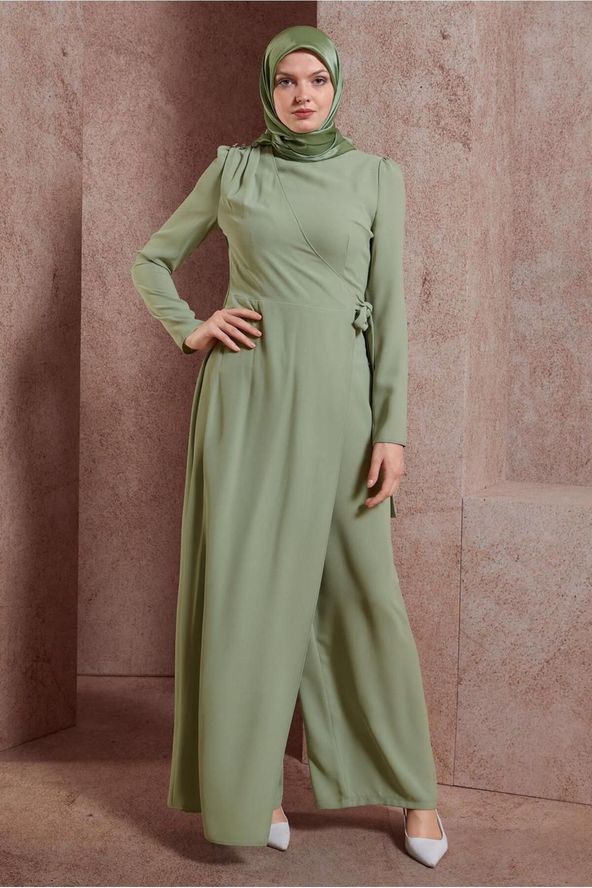 TIE DETAIL CREPE JUMPSUIT 42885 Alvina