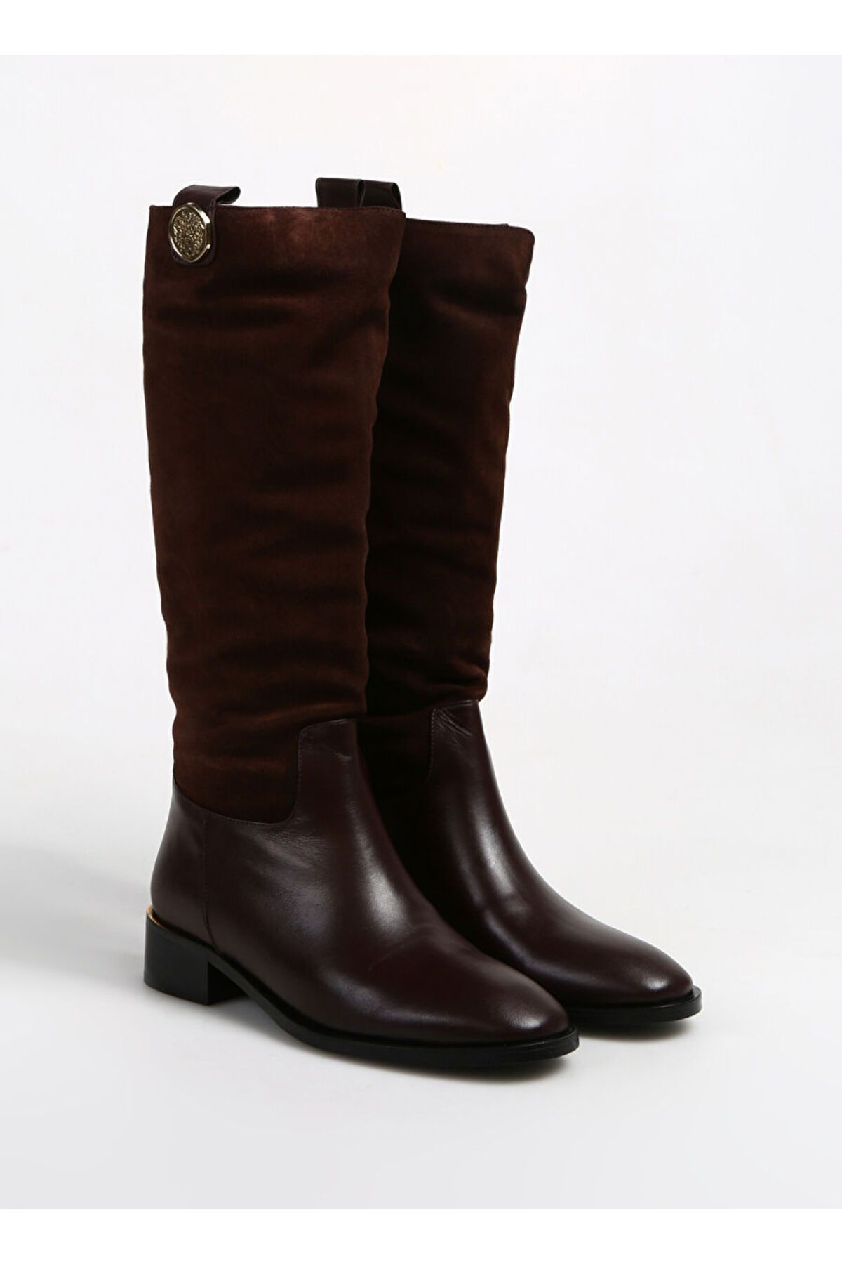 چکمه زنانه های چرمی قهوه Vince Camuto