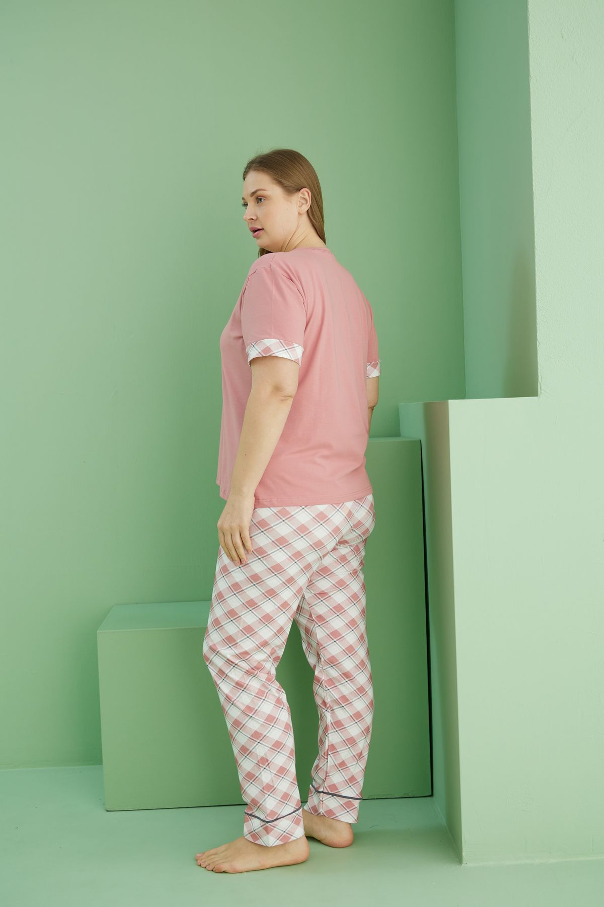 Siyah İnci-Salmon Patterned Curve Plus Size Oversize Cotton Pajama Set 25113770 3