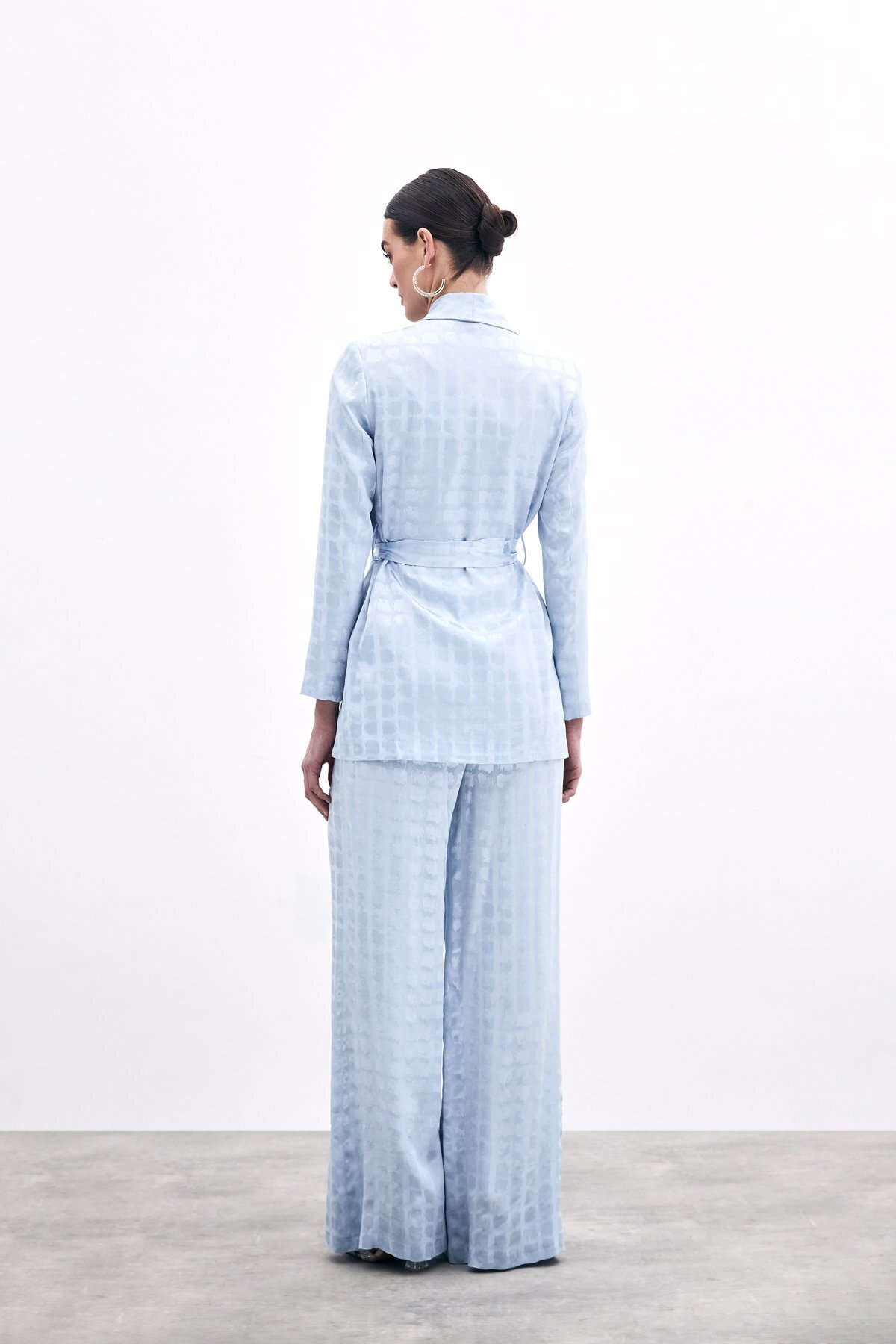 Sateen-Square Patterned Belted Jacket - Baby Blue 7