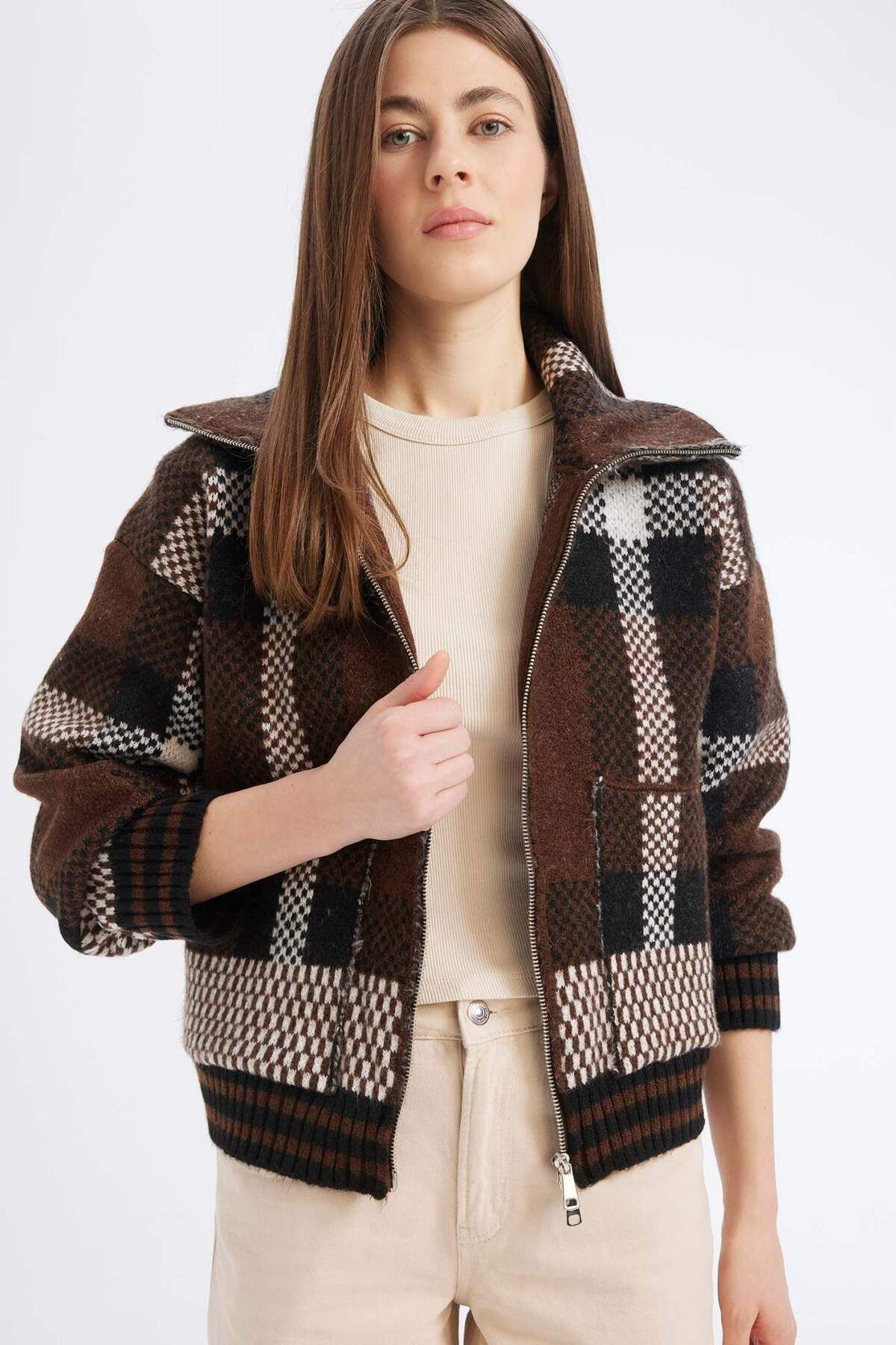 DeFacto-Regular Fit Checked Zippered Collar Knitwear Cardigan E7733Ax25Sp 4