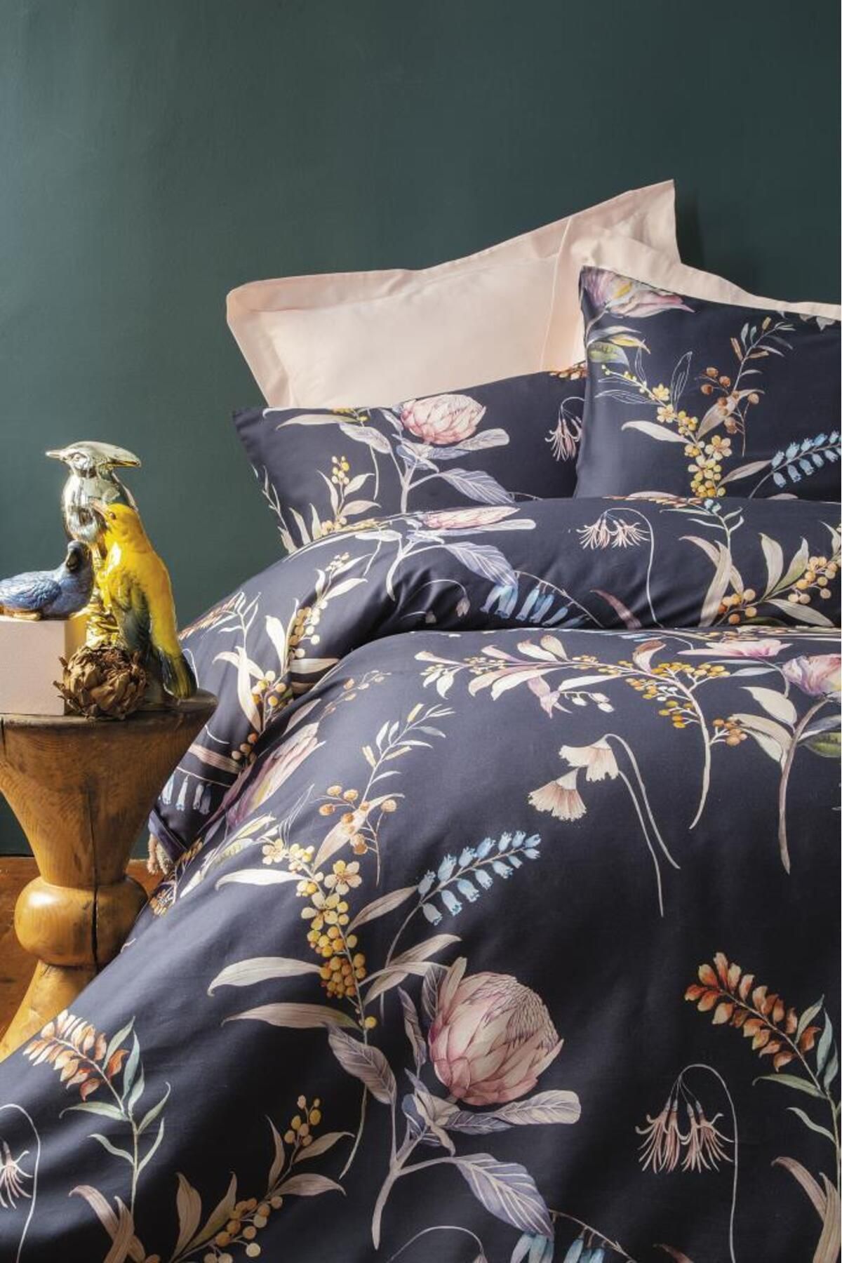 کاور لحاف دو نفره سفید سرویس روتختی مجموعه پوشش دوتایی Protea Satin Double Duvet İssimo Home