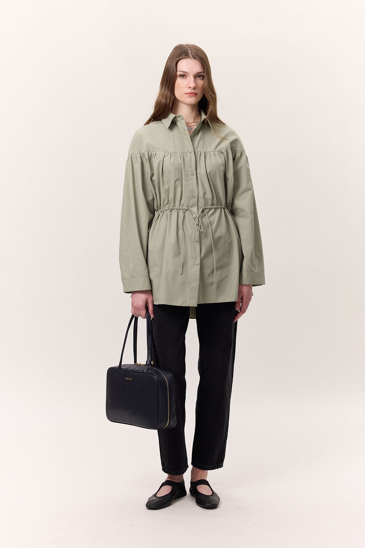 complete the look image
