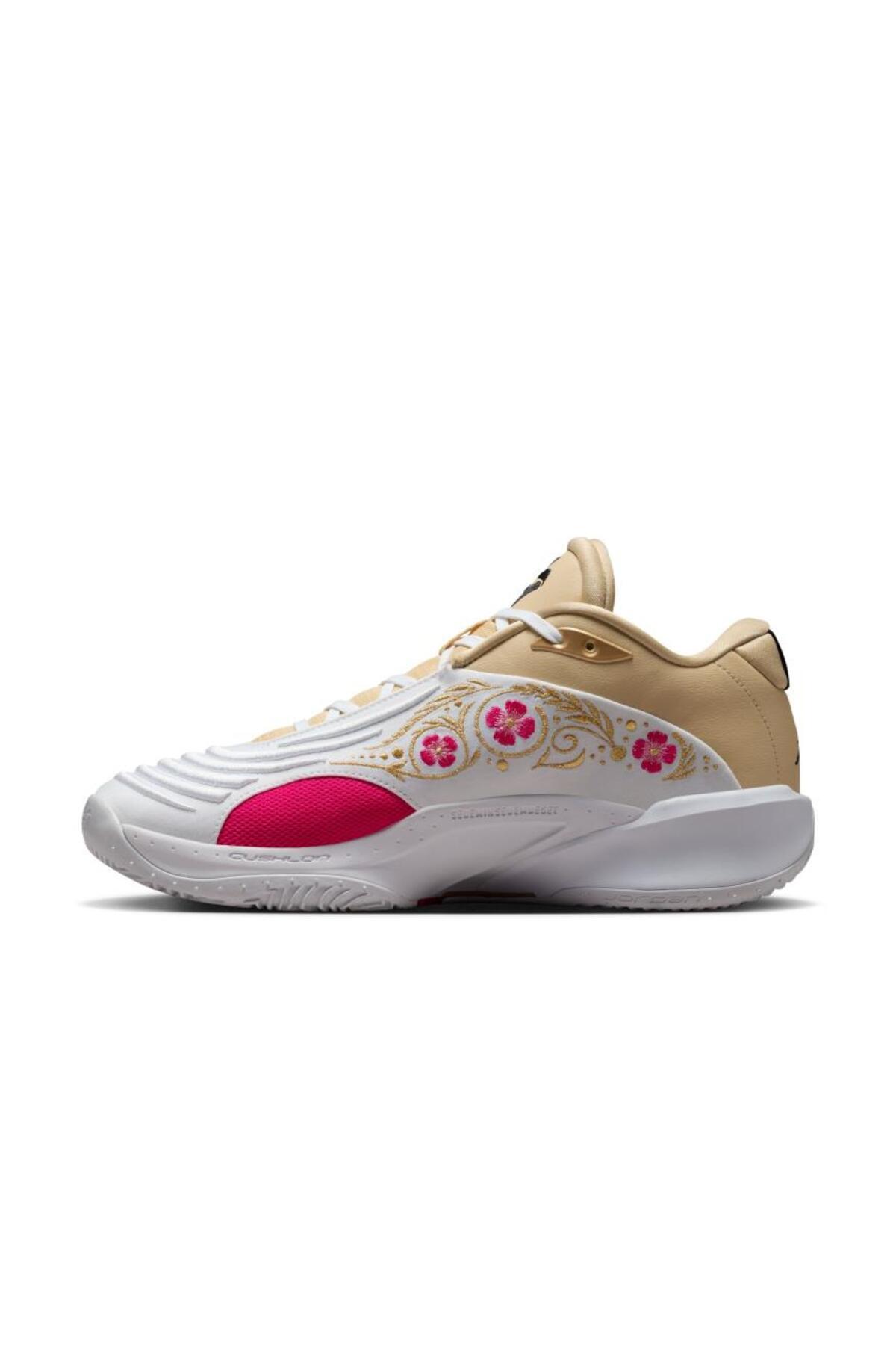Nike-Jordan Luka Doncic 3 Se "Matador" Men's Basketball Shoe 5