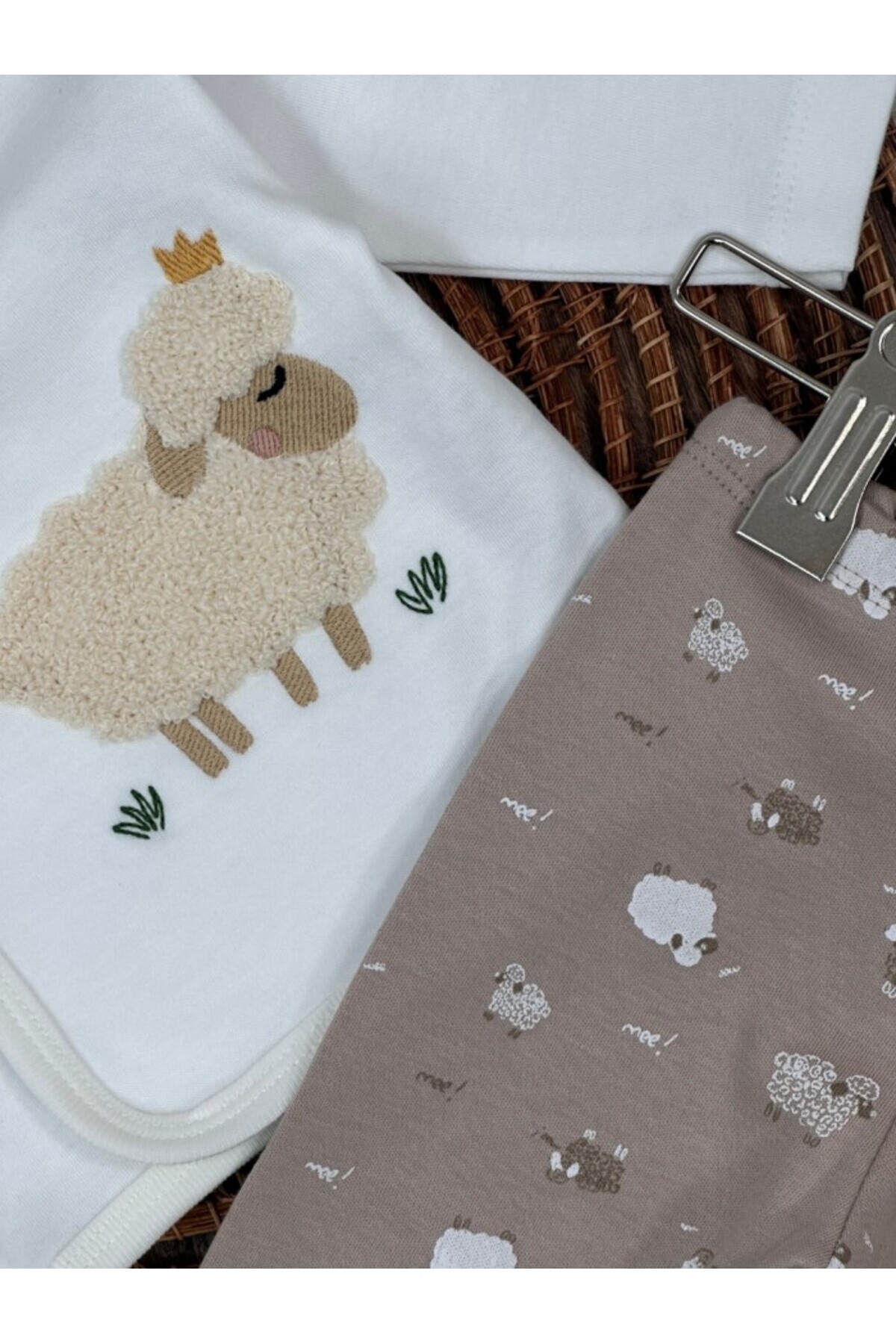 Kids Kingdom Organik Pamuklu Animal Nakışlı Yenidoğan 5li Hastane Çıkışı Seti CG355512 fotoğrafı 2 (önizleme)