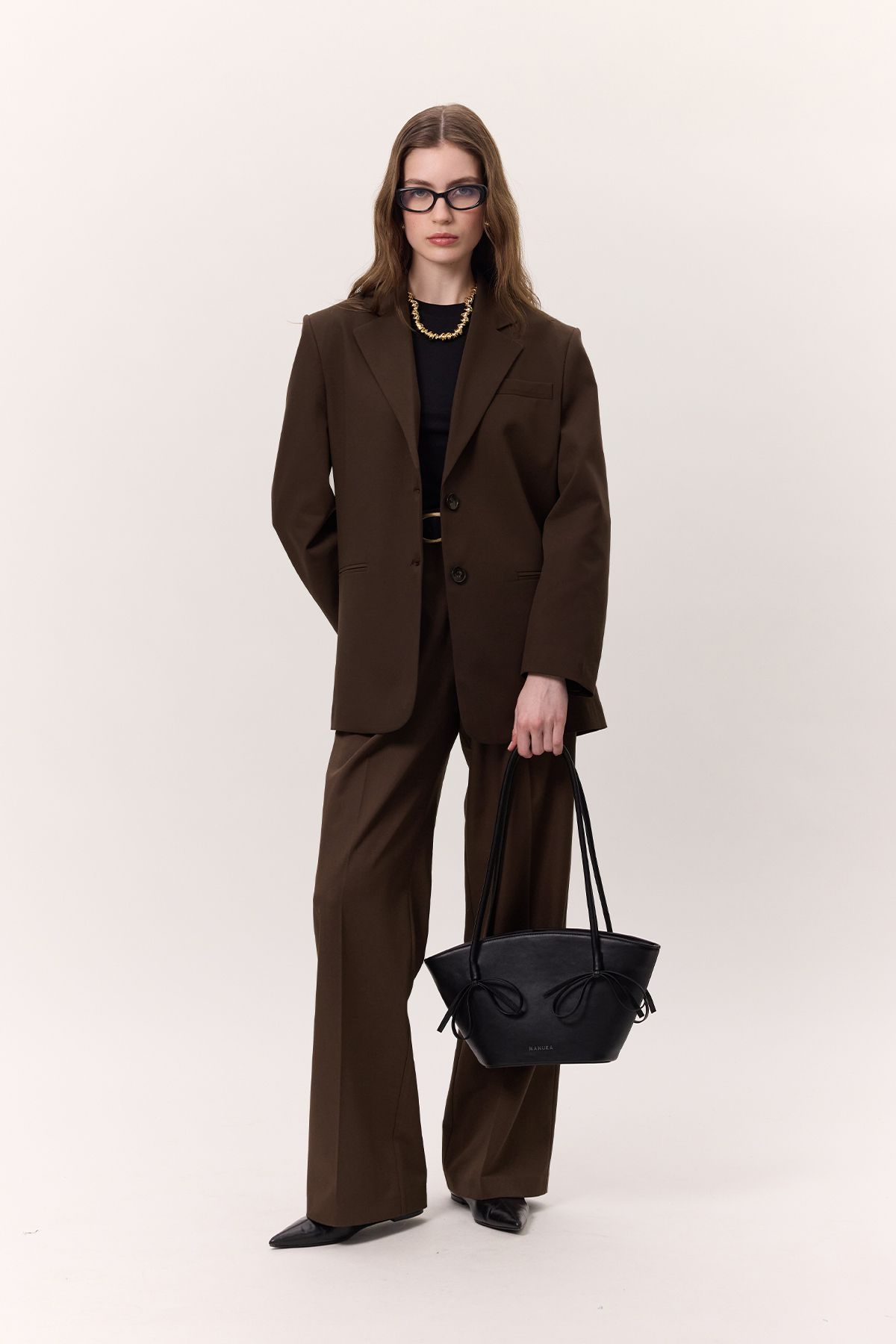 complete the look image