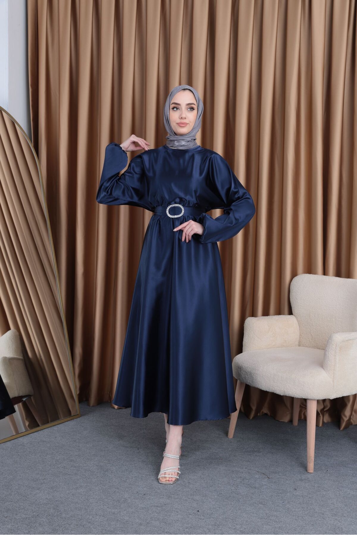 Şule Giyim  Beli Lastikli Kemerli Saten Abiye - Görsel 3