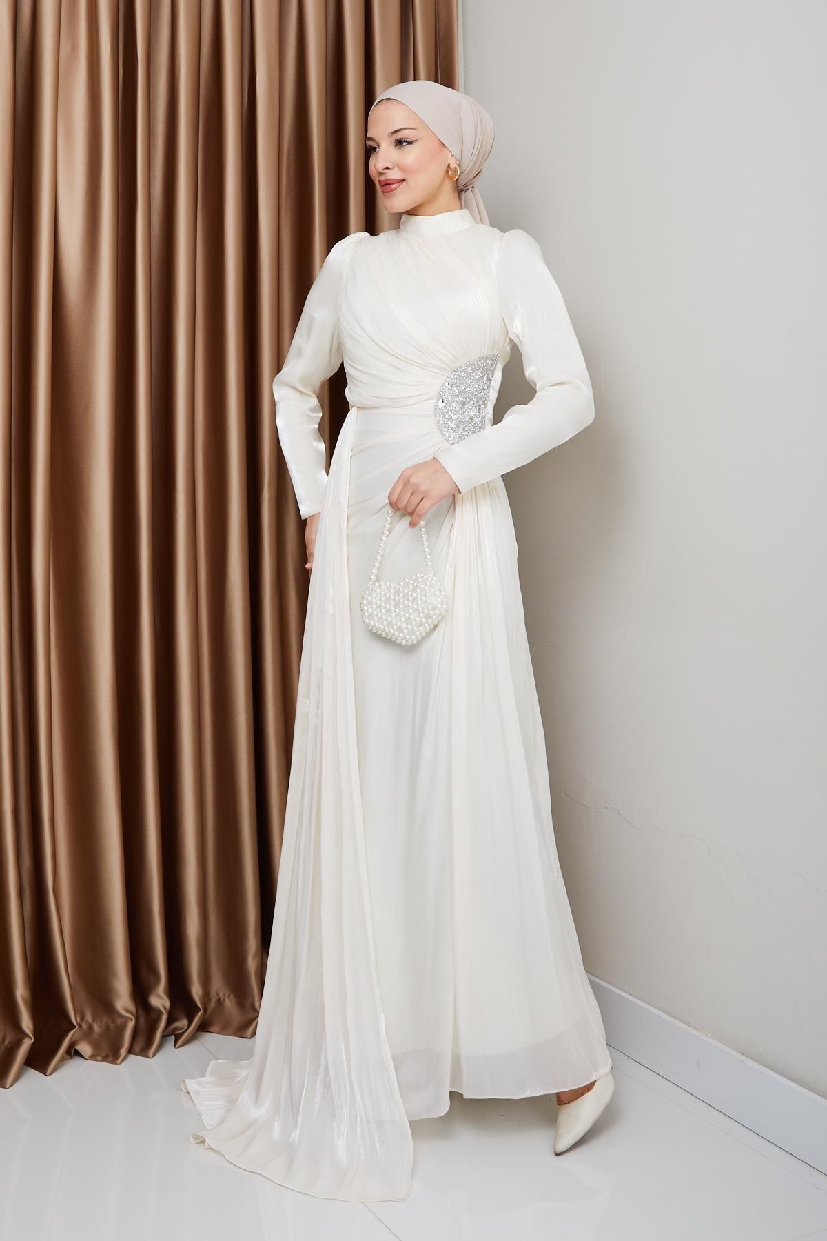 Olcay-Yoryo Seiden-Hijab-Abendkleid mit Steinen und Kordelzug-Detail ECRU 1233 5