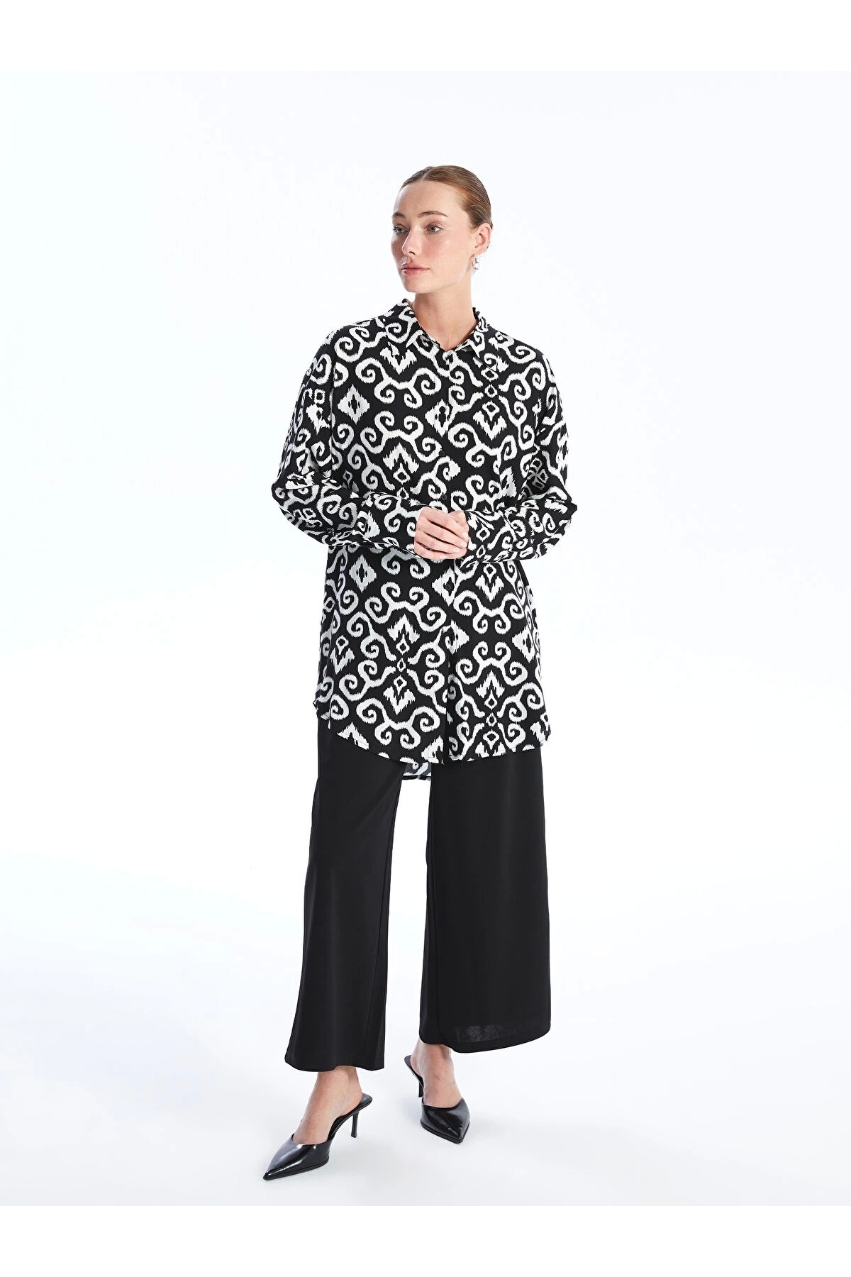 LC Waikiki-Lcwaikiki Classic Black Print Women's Shirt Tunic 3