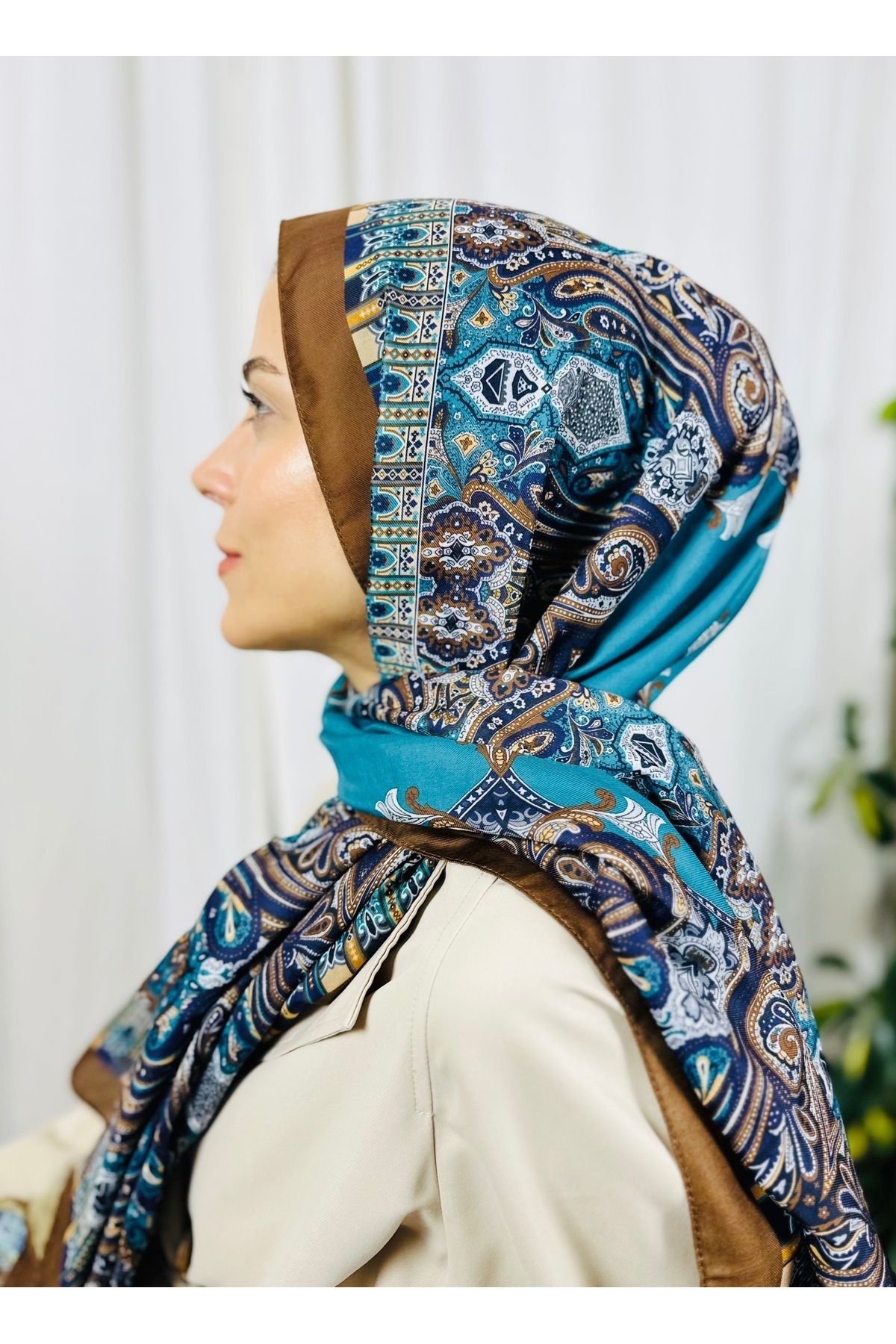 kubbe-Intense Retro Pattern Soft Cotton Shawl - Capture a Peaceful and Stylish Style with Retro Ethnic Pattern 5