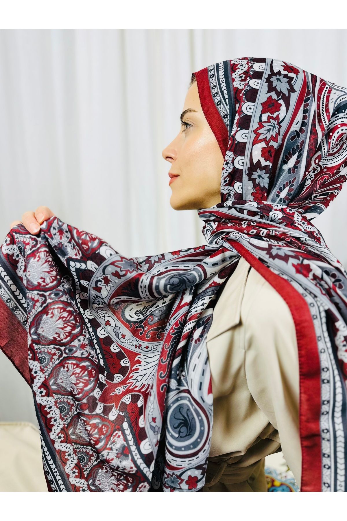 kubbe-Premium Round Retro Pattern Soft Cotton Shawl - Capture a Stylish Style with Its Ethnic Pattern 2