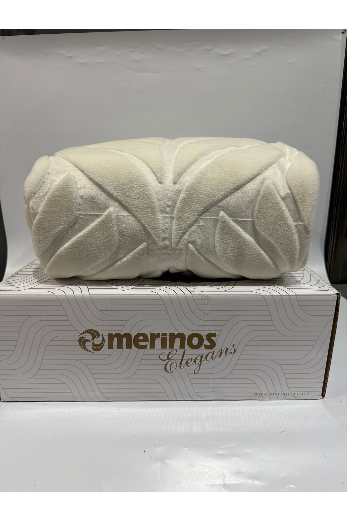 Merinos-MERINOS ELEGANCE SINGLE PERSON BLANKET 3