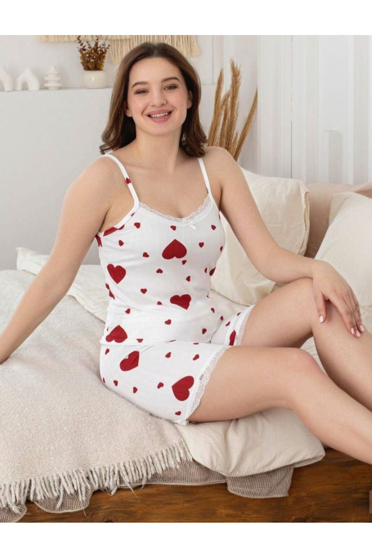 Bluewhs Kadın Seksi Askılı Gecelik Şık Transparan Kalpli Pijama Şortlu Kısa Mini Şortlu Seksi Gecelik