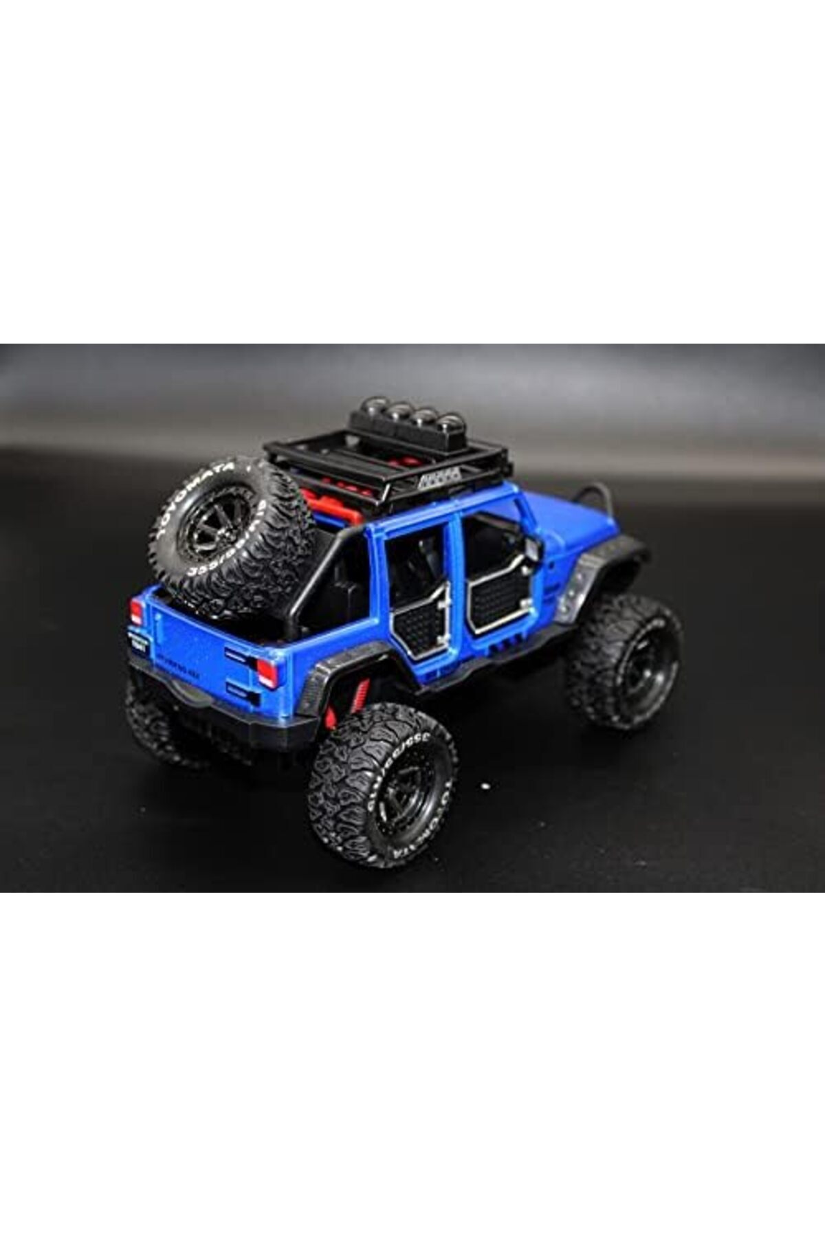 Generic-Jeep Off-Road Kings Jeep Wrangler Unlimited Variable Color Diecast Vehicle (1:24 Scale) (Multicolor) 8