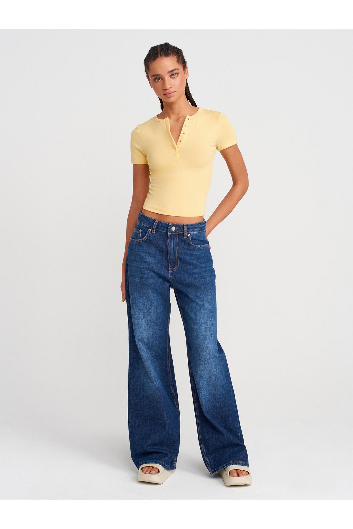 Dilvin-31704 Short Sleeve Top with Snap Buttons-Yellow 4