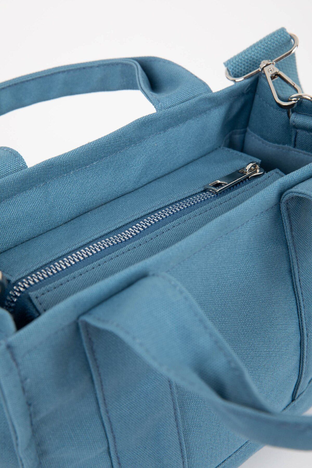 DeFacto-Geantă crossbody pentru femei din piele artificială - B9362AXNS 4