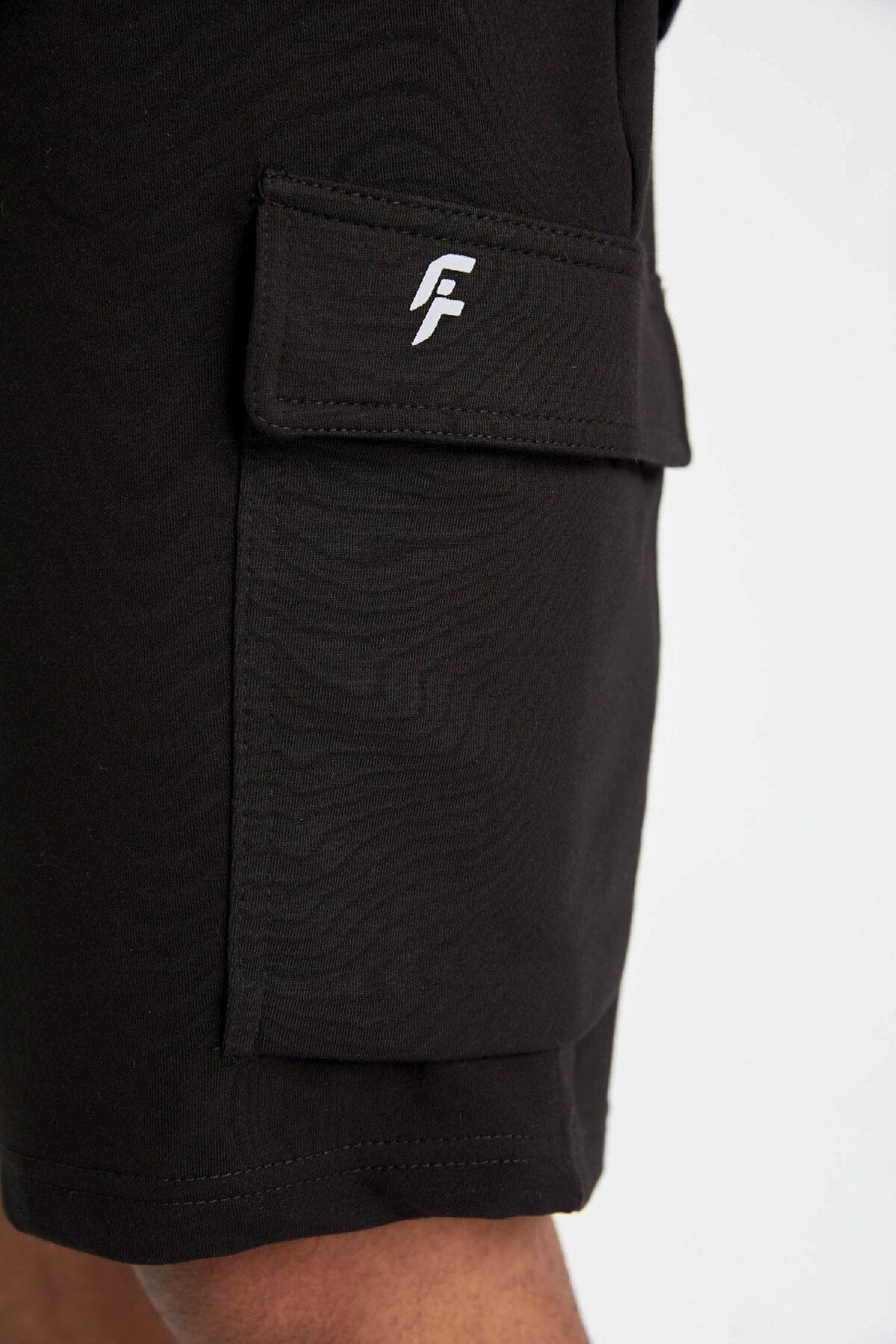 DeFacto-DeFactoFit - Standard Fit Short Shorts D3848AX24HS 4
