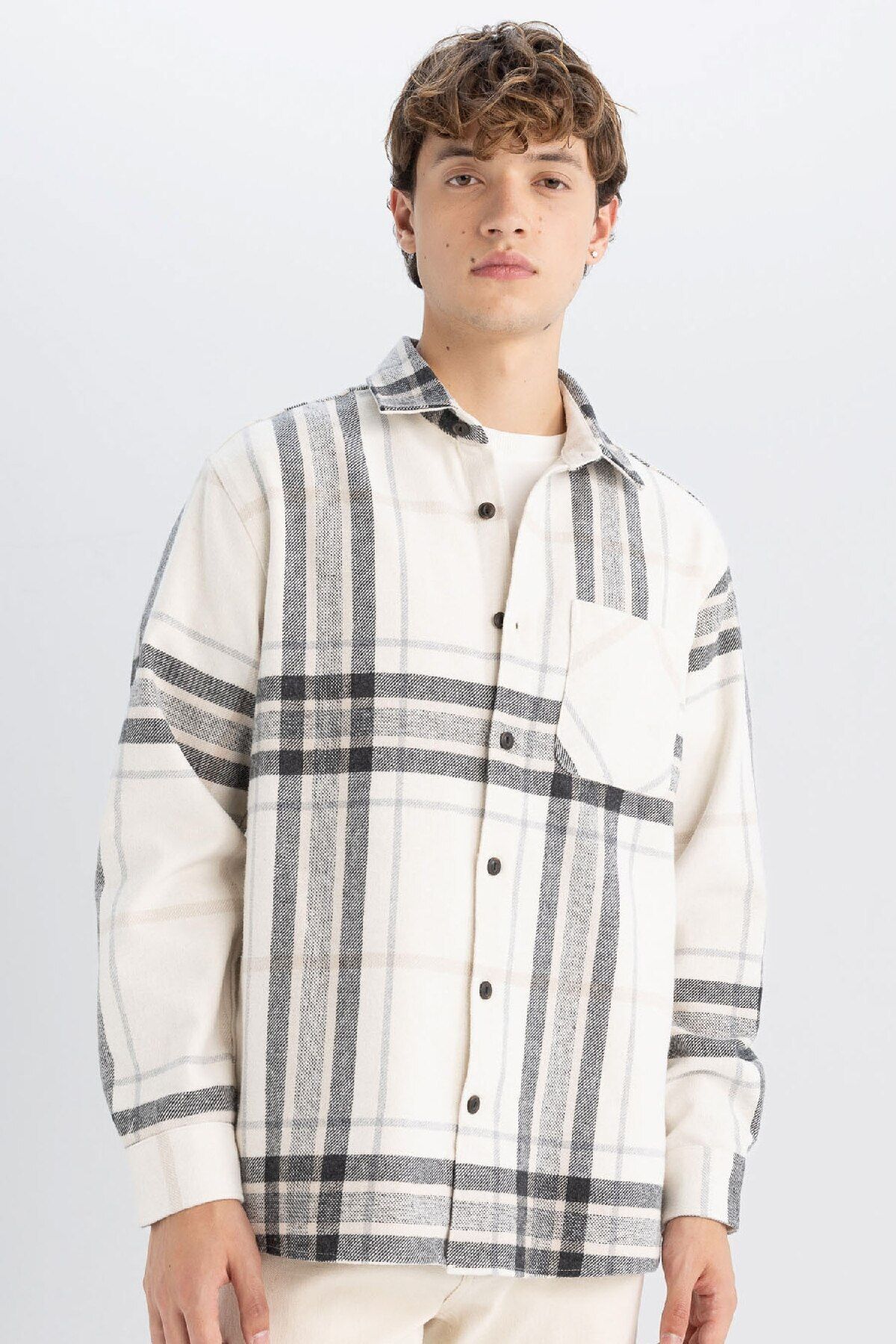 DeFacto Koszula Flanelowa Z Kołnierzykiem Polo W Stylu Drwala - Długi Rękaw, W Kratkę D4133ax24wn Mężczyzna - 2XL