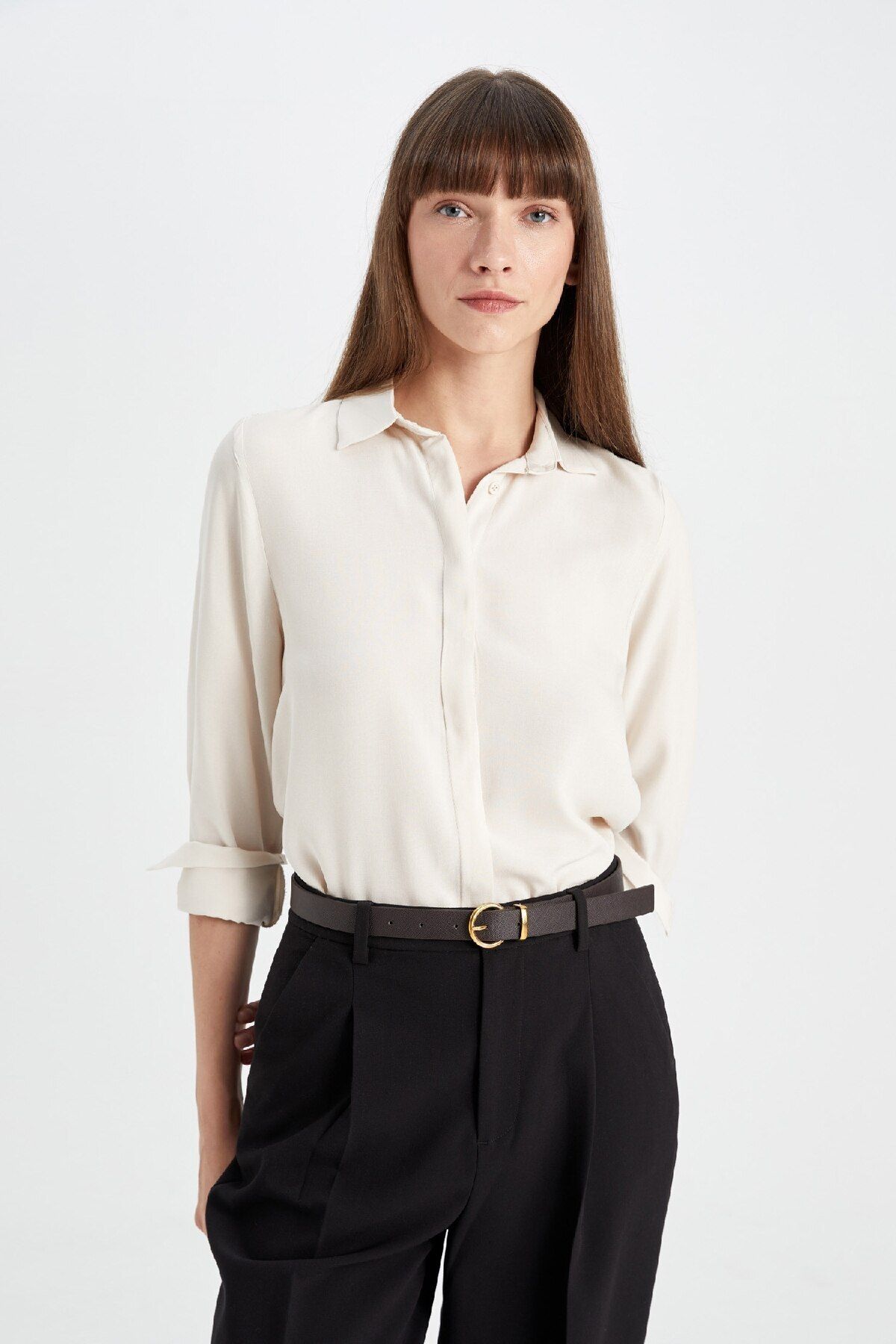 DeFacto-Normale Passform, einfarbiges Basic-Langarmshirt Z6472az24au 4