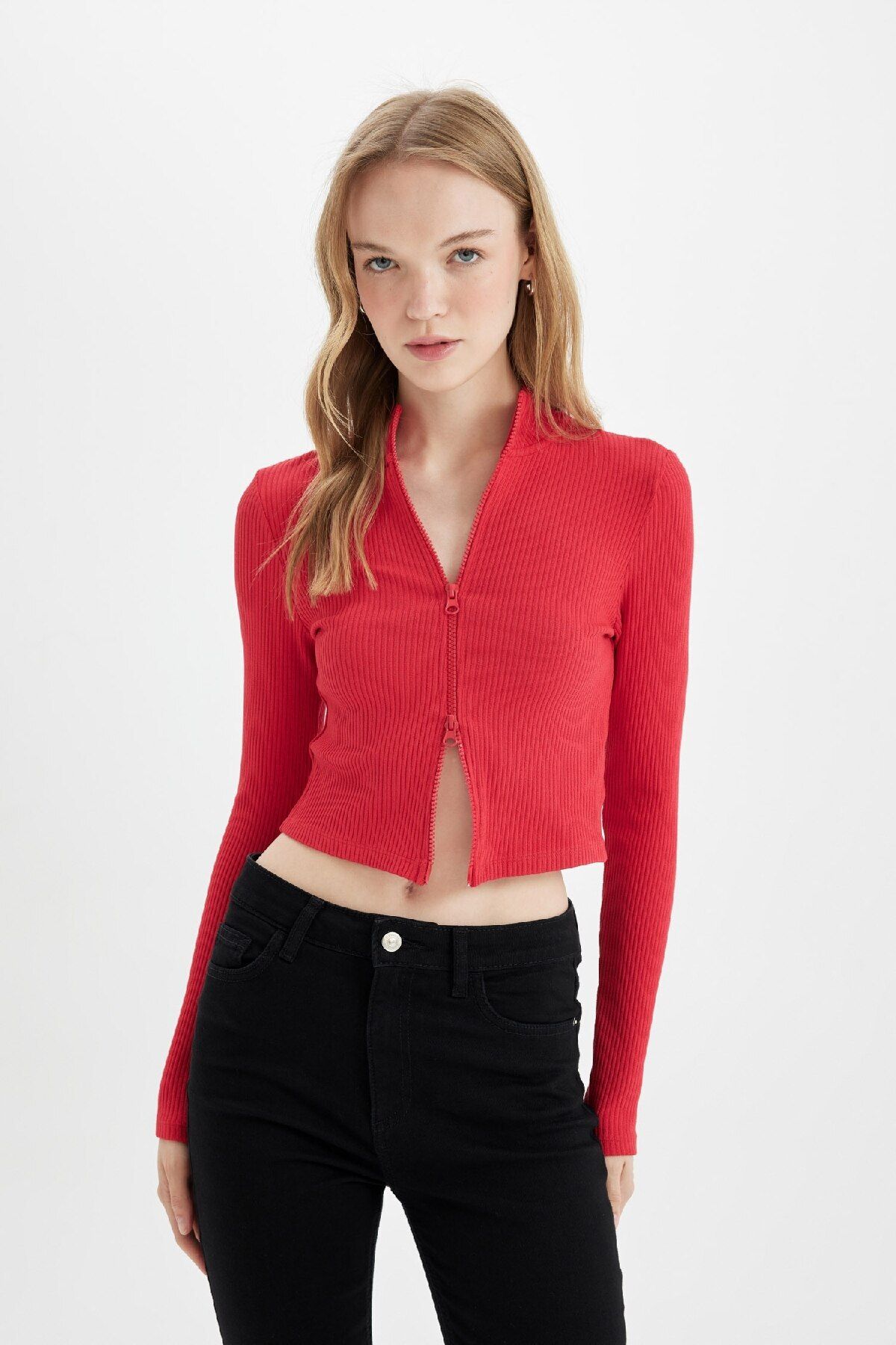 complete the look image