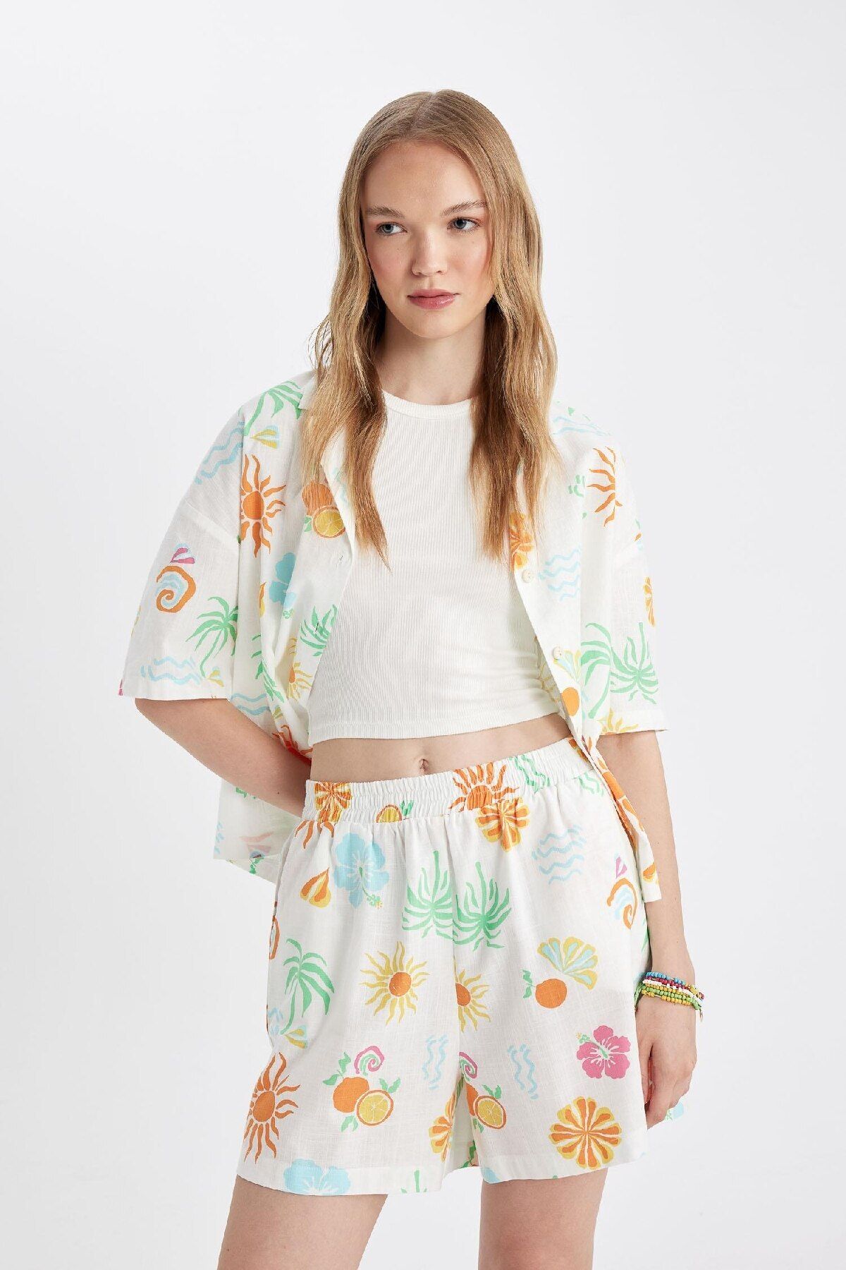DeFacto-Flamed Cotton Shorts - Cool Patterned, Regular Waist D4853AX24HS 6