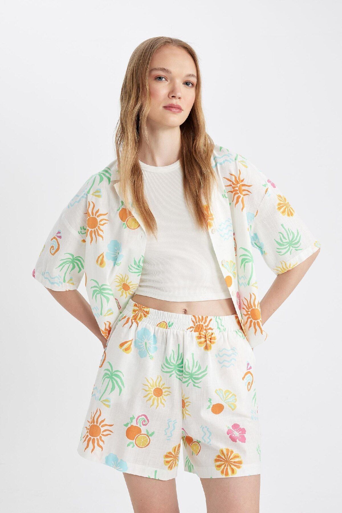 DeFacto-Flamed Cotton Shorts - Cool Patterned, Regular Waist D4853AX24HS 5