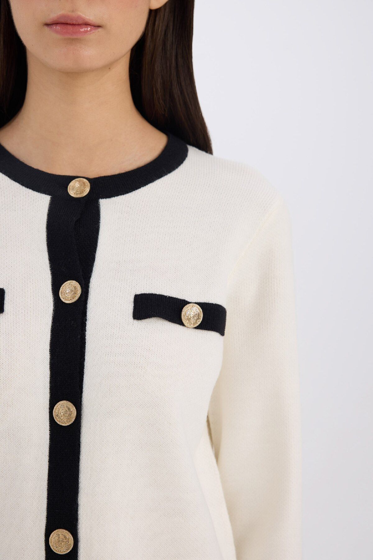 DeFacto-Regular Fit Crew Neck Buttoned Basic Plain Knitwear Cardigan C1482Ax25Sp 5
