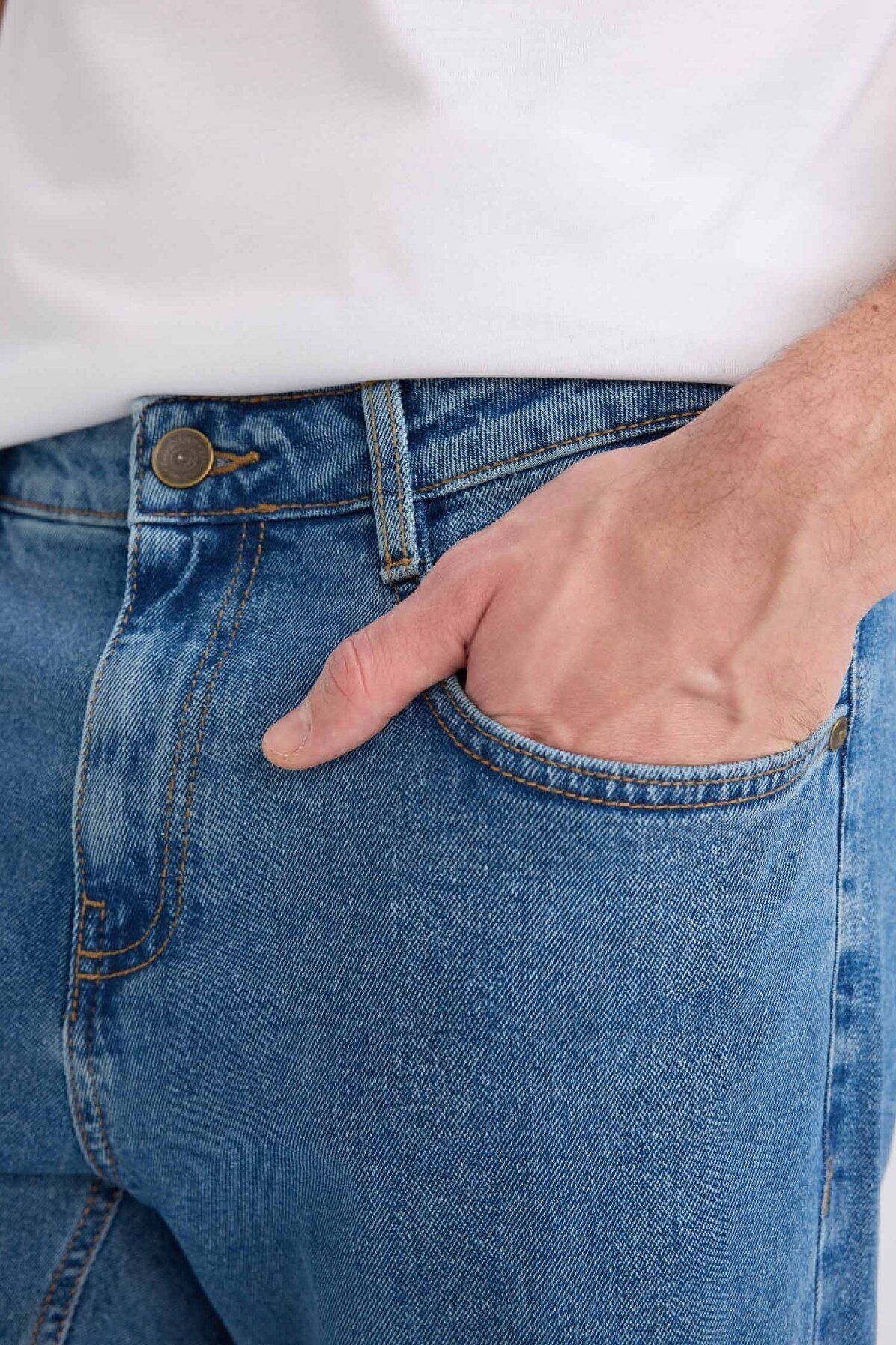 DeFacto-Diago Comfort Fit Califtelik Jeanshose mit hoher Taille und weitem Bein 5