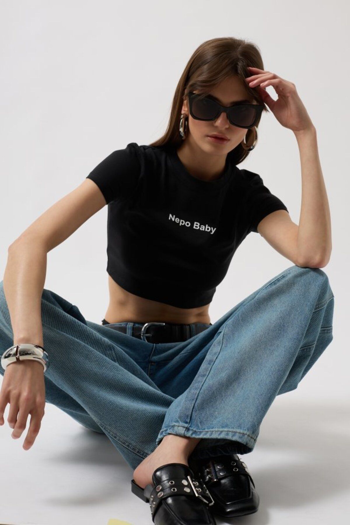 isez Nepo Baskılı Crop T-Shirt