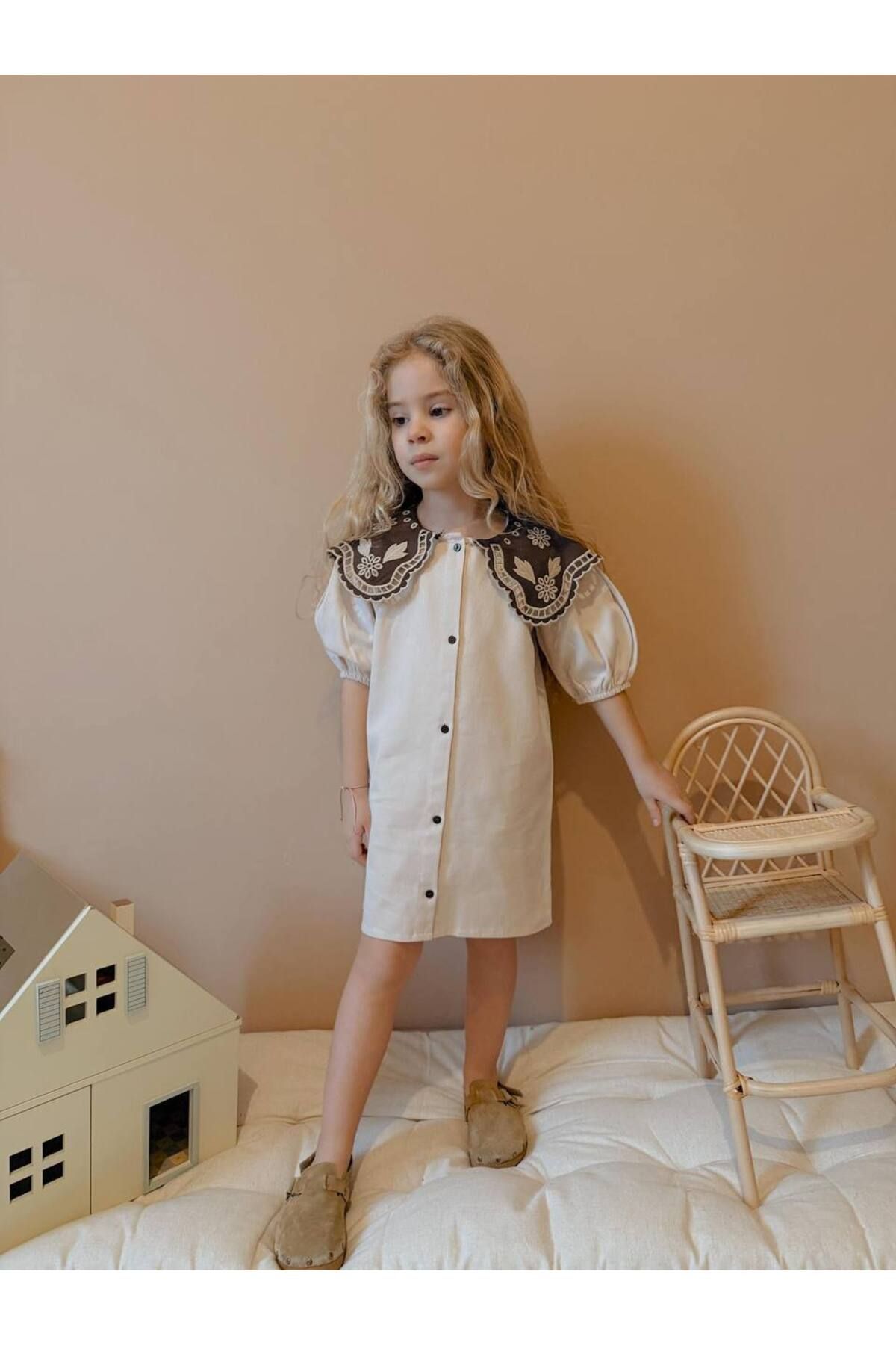 ARBİ kids Rochie Din Stofă Din Gabardină, Cu Guler Festonat, Cu Nasturi Femeie - 5–6 years