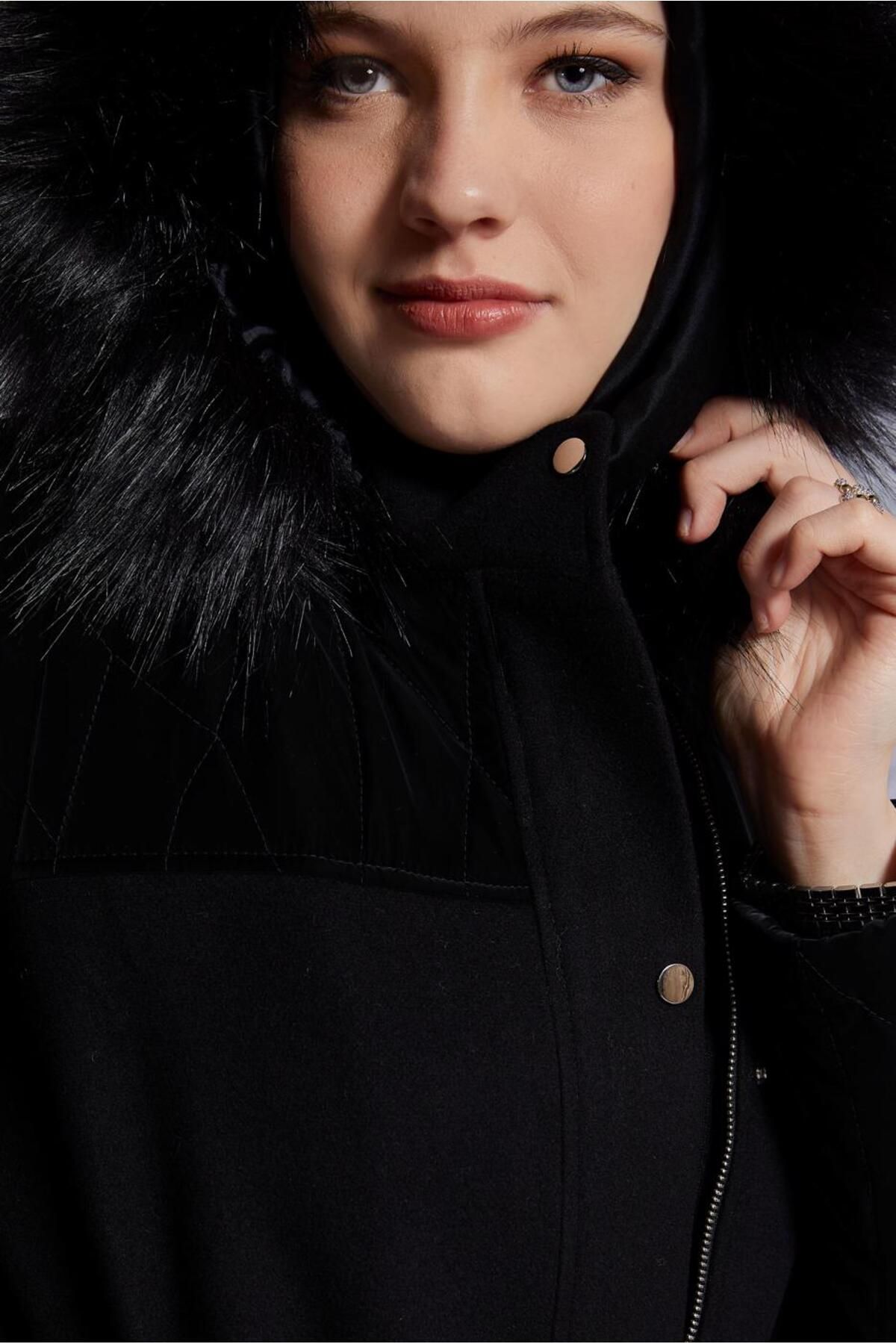 مانتو کلاه دار خزدار 90571 Alvina