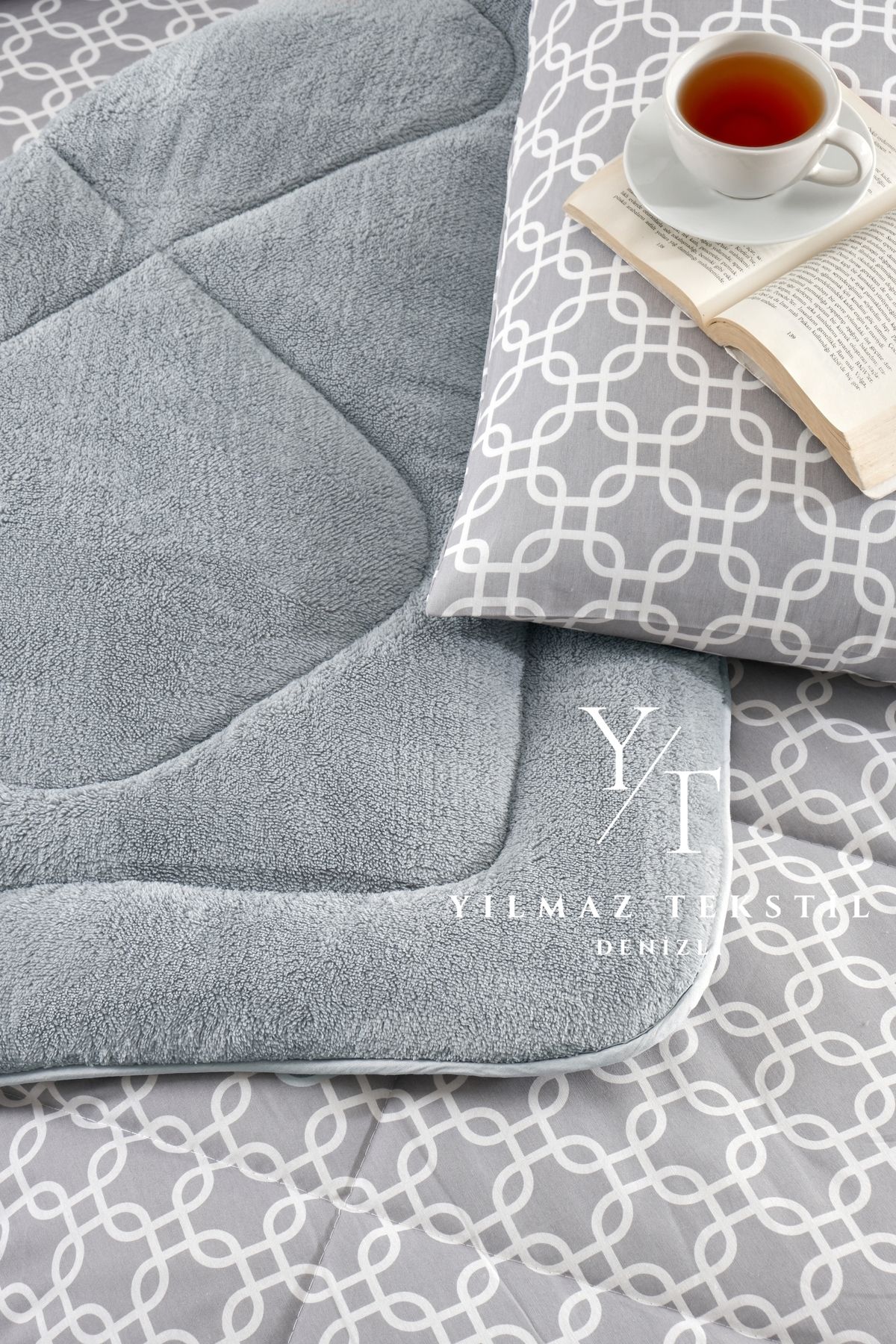Home-Single Welsoft Quilt Sleeping Set Gray Chain |   Elastic Sheet |   Dowry Set |   Dowry Team 3