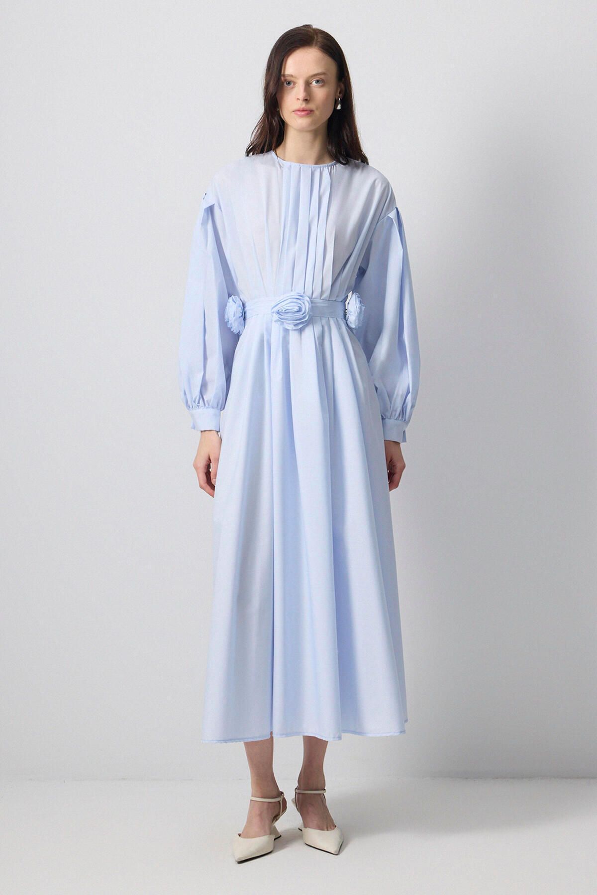 Touché Privé-ROCHIE POPLIN PLISĂ DETALIE FLORI 1