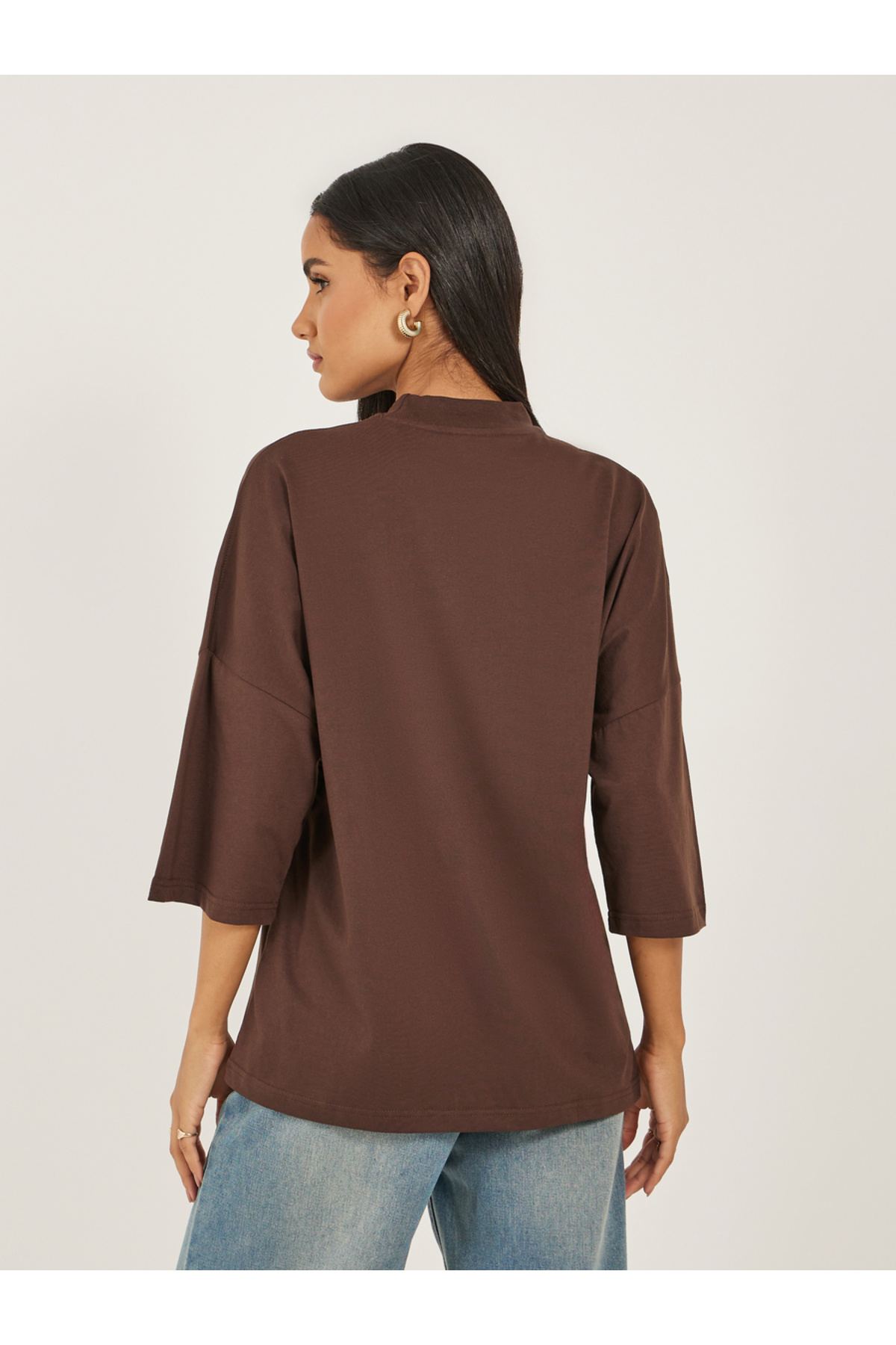 Styli-Bow Graphic Exaggerated Sleeve Oversized Longline T-Shirt 4