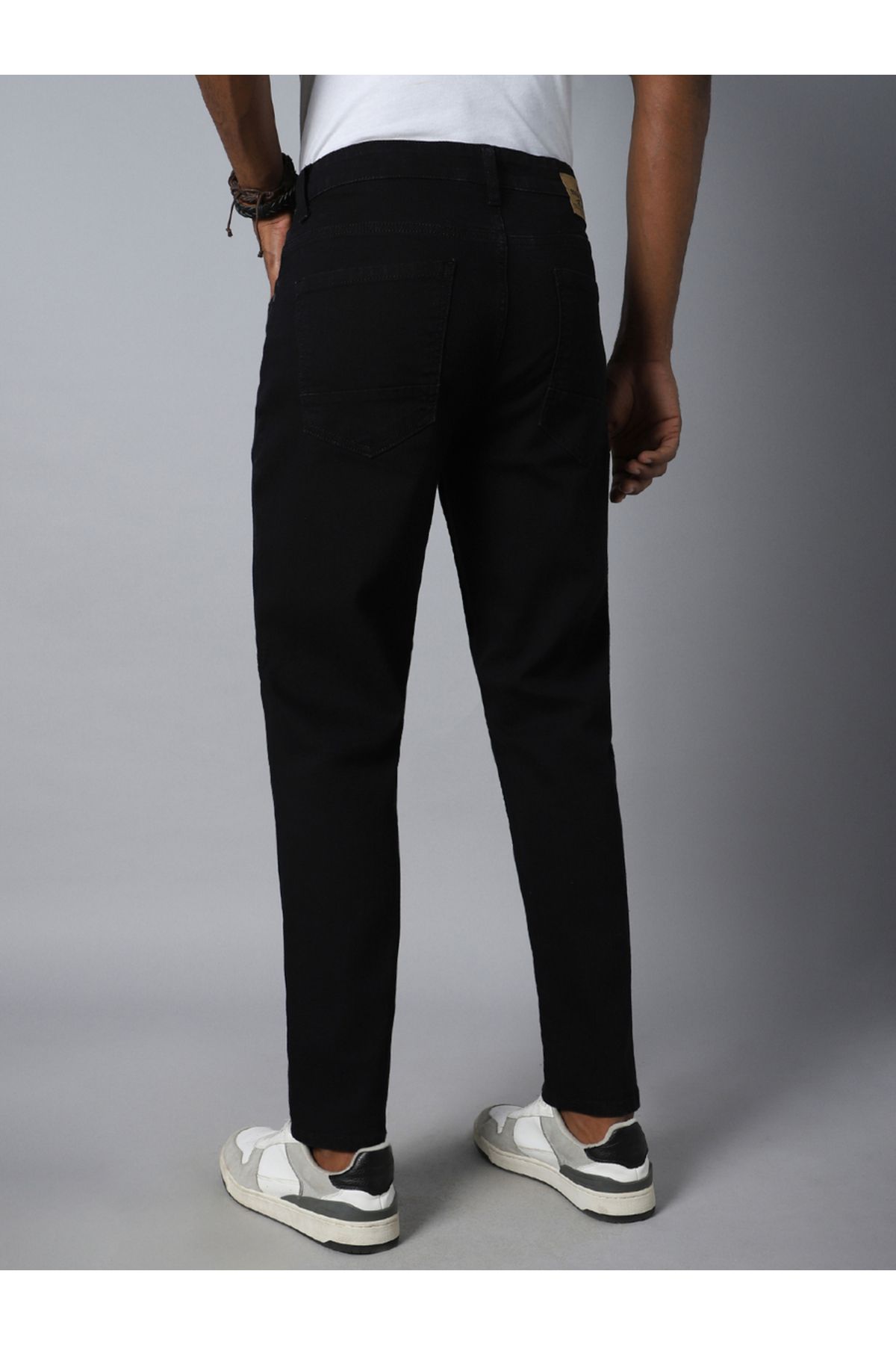 High Star By Styli-Mid Rise Plain Regular Fit Jeans 2