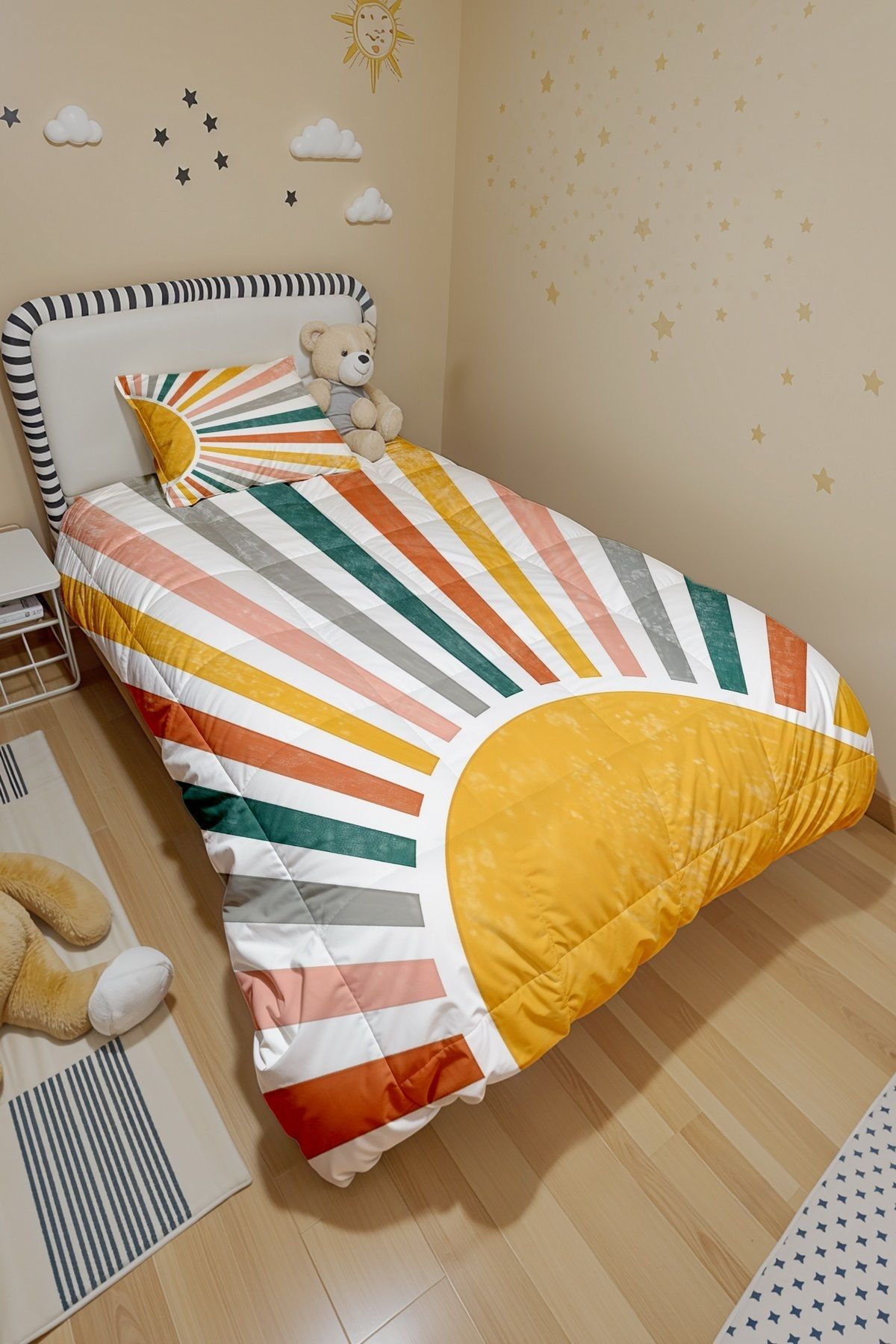 EVPANYA-Colorful Bohemian Sun Patterned Single Duvet and Pillowcase 3