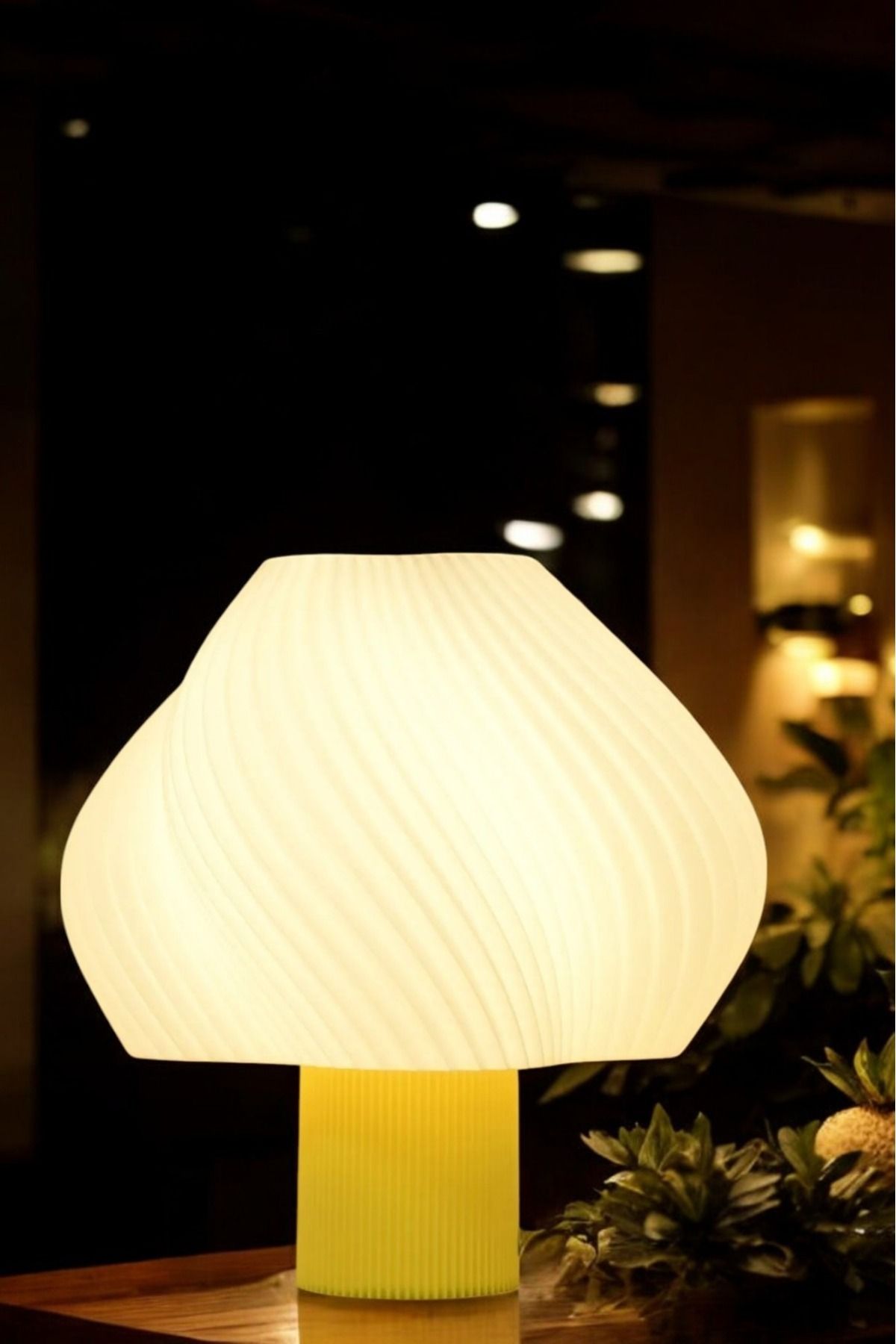 Lasirius-Modern Design Table Lamp, Fashionable and Functional Lighting, Aura Modern Lamp, Bedside Table Lampshade 4
