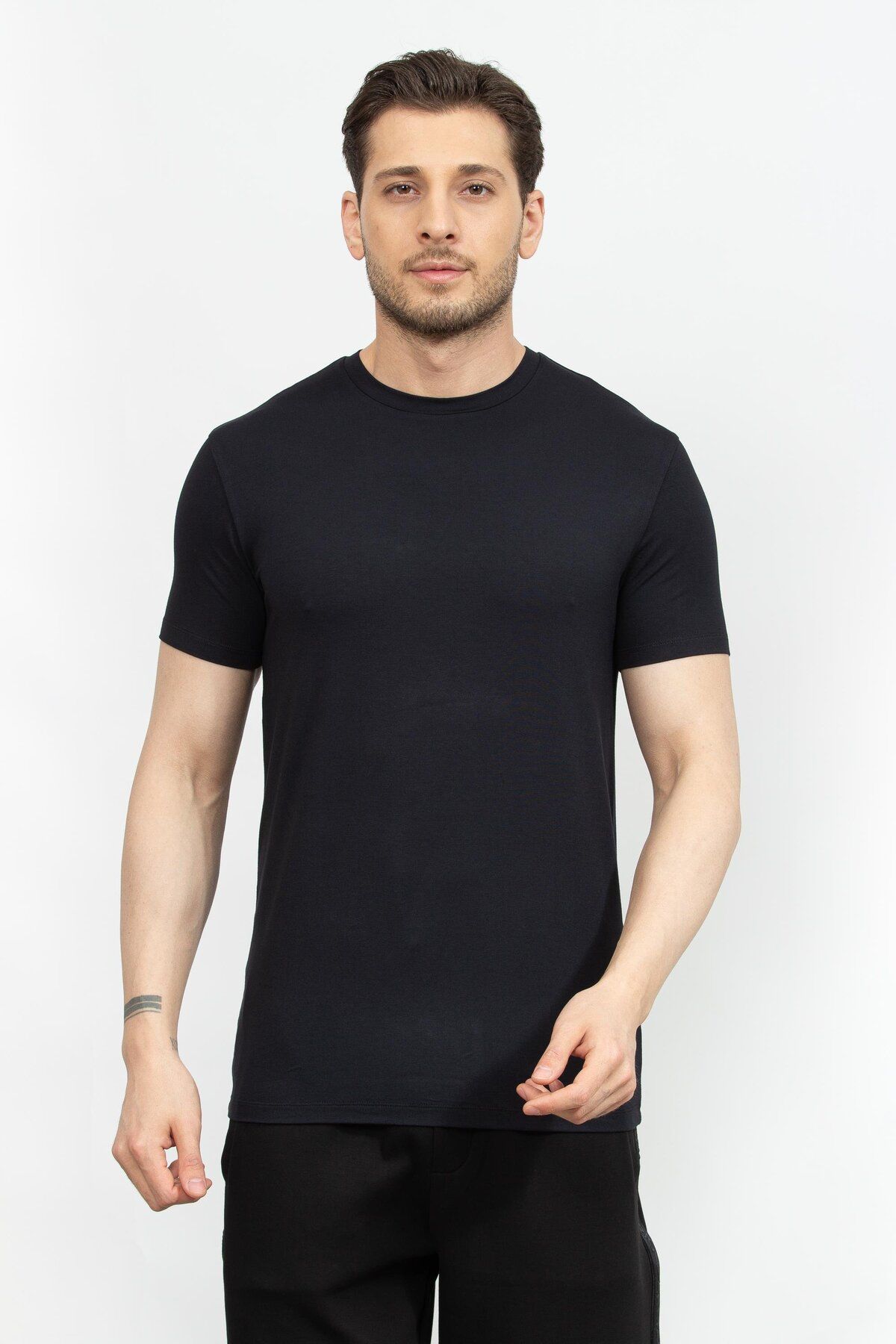 تیشرت یقه خدمه مردانه Emporio Armani