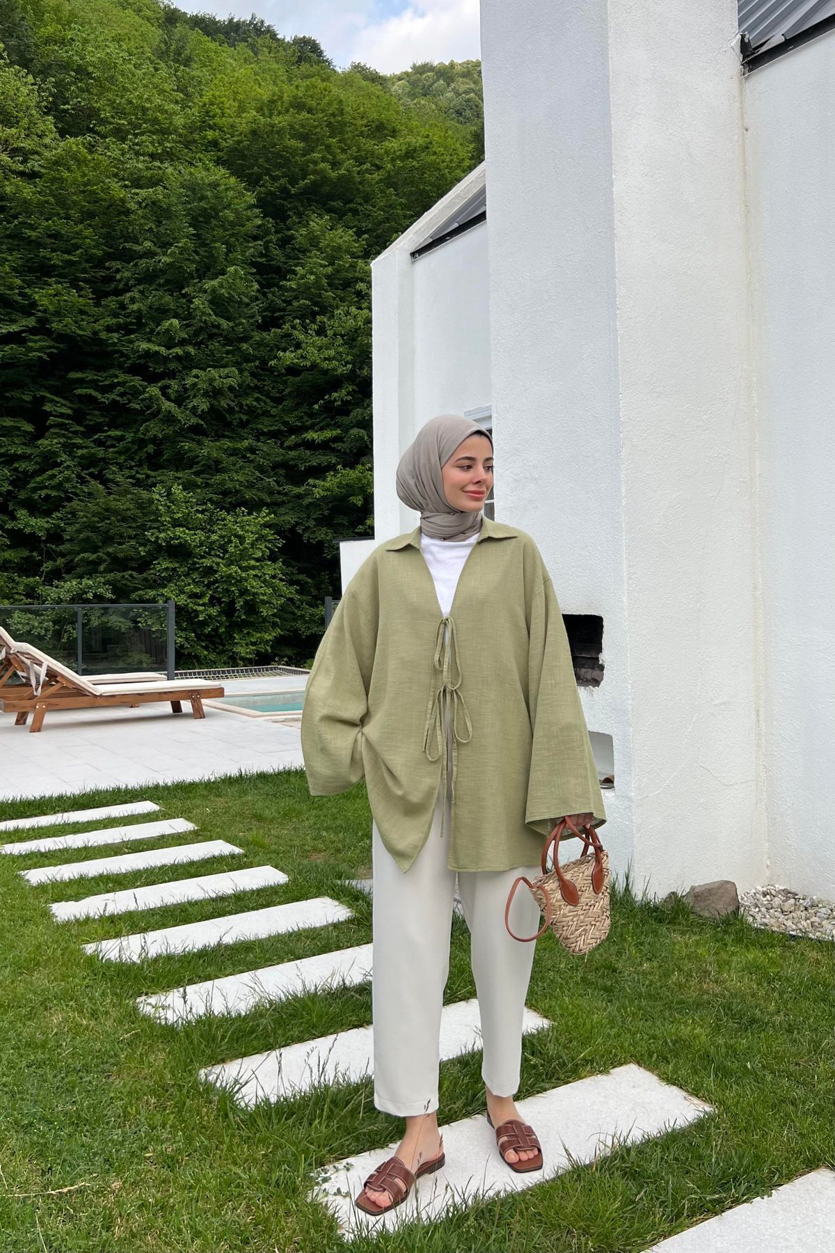 My Blog-Khakifarbene Kimono-Bluse aus 100 % Baumwollleinen mit Spitzendetail 3