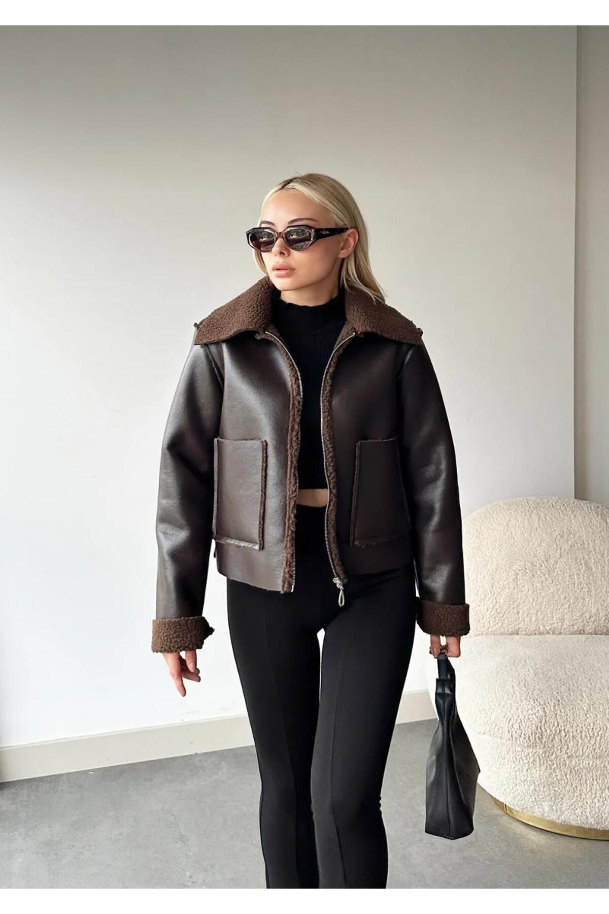 moda armanc-Brown Faux Leather Jacket with Fur Detail 5