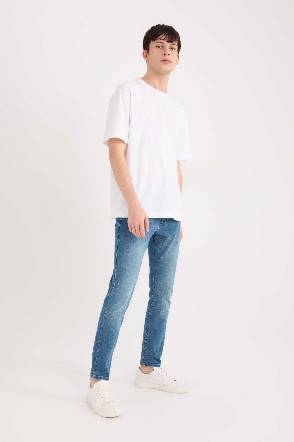 شلوار جین آبی مردانه SLIM FIT BARN قالب باریک کمر Defacto