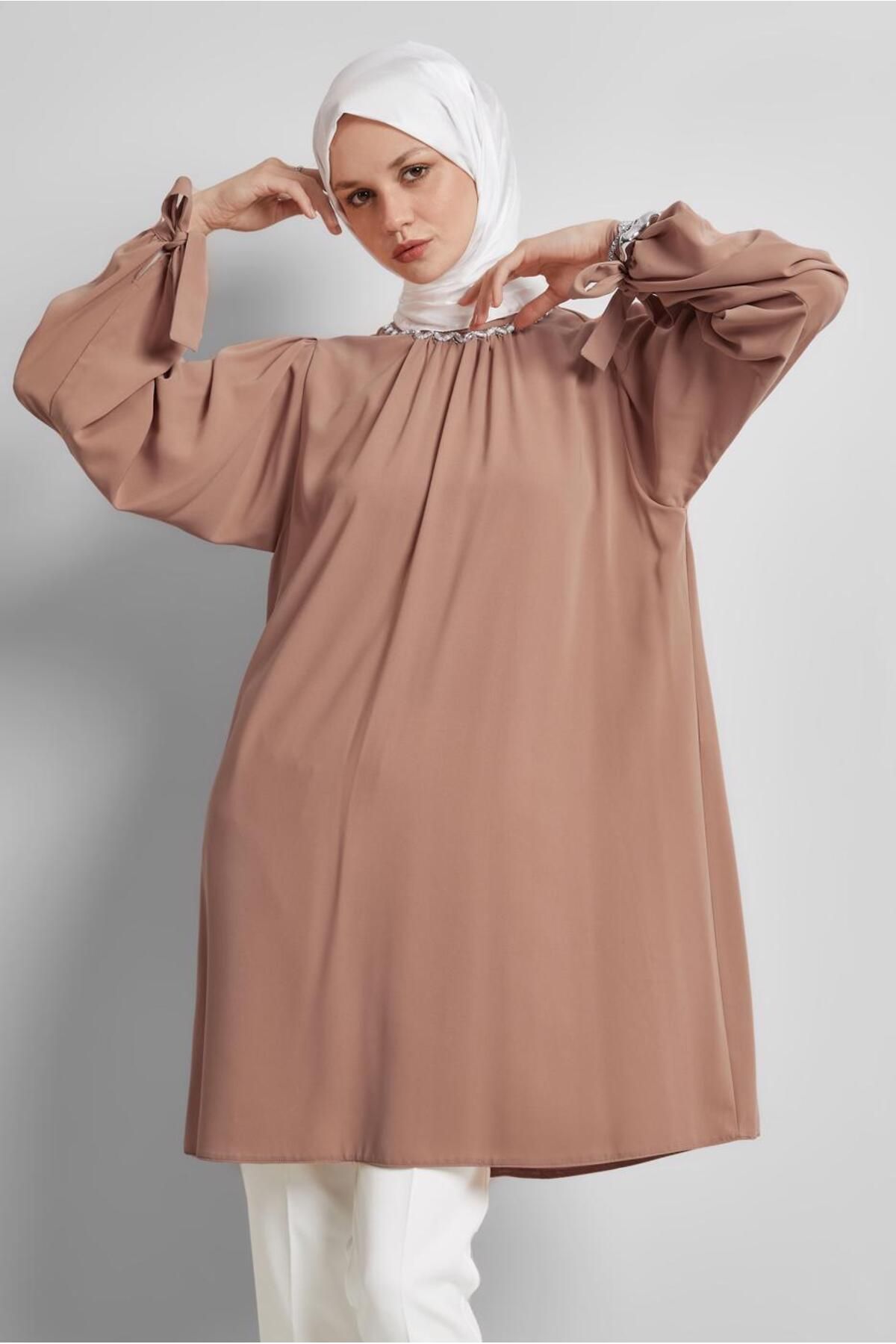 تونیک سنگی 44687 Alvina