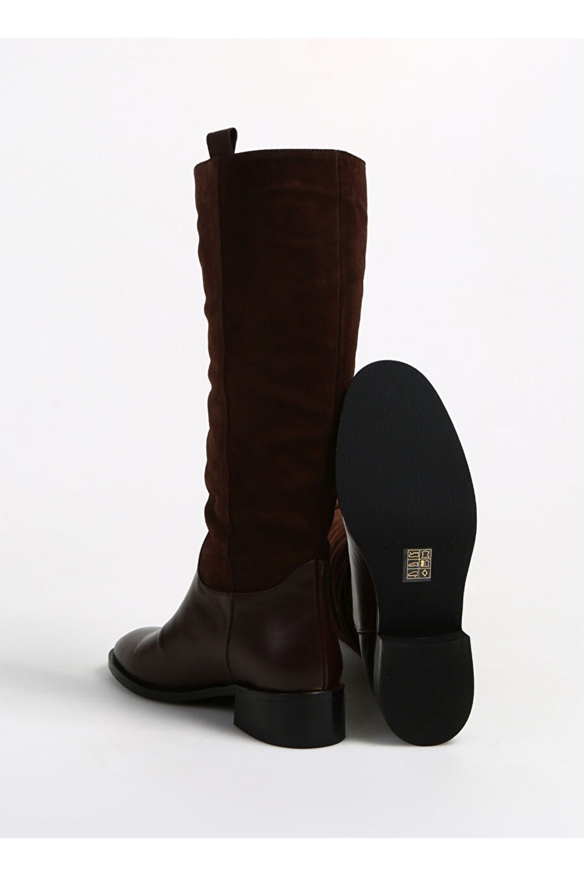 چکمه زنانه های چرمی قهوه Vince Camuto