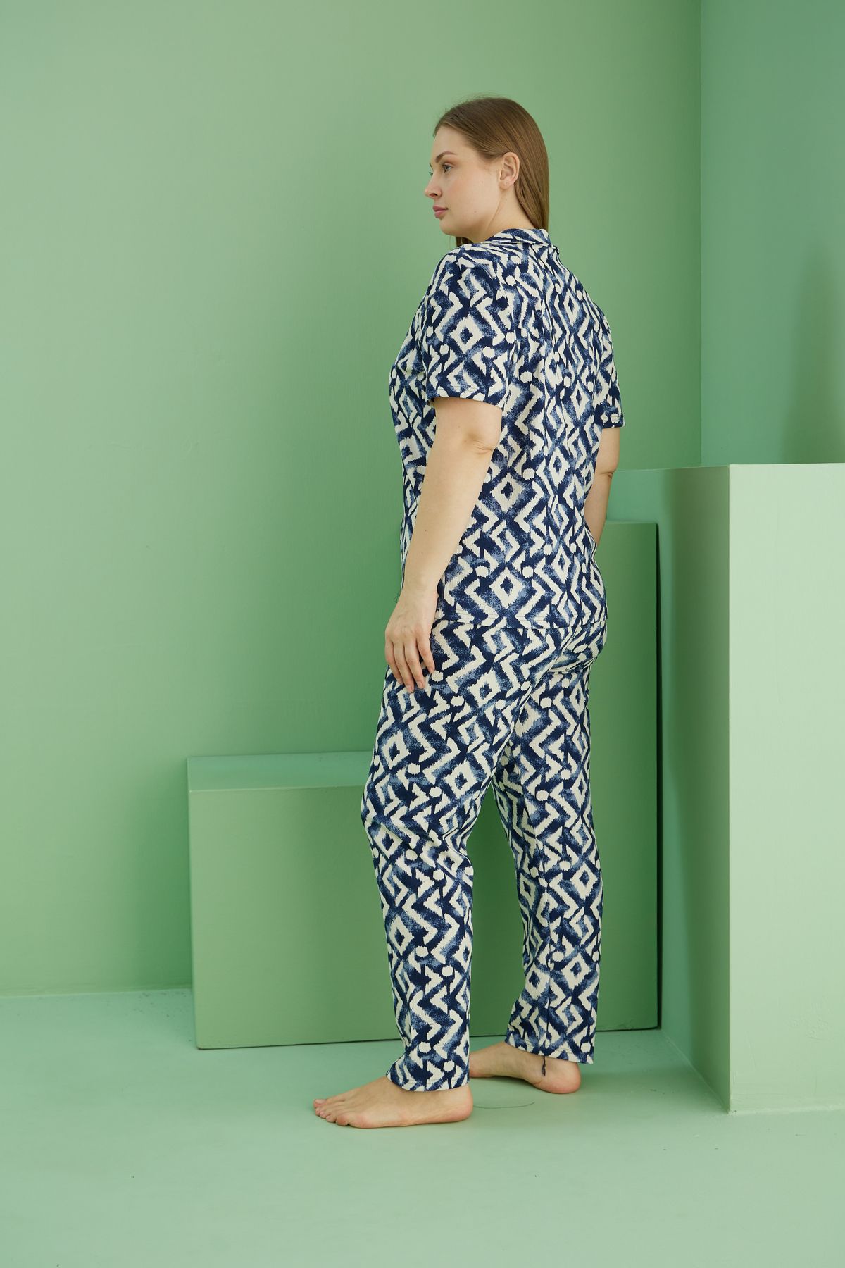 Siyah İnci-Navy Blue Patterned Bürümcük Krınkıl Fabric Curve Large Size Oversize Buttoned Pajama Set 25118721 3