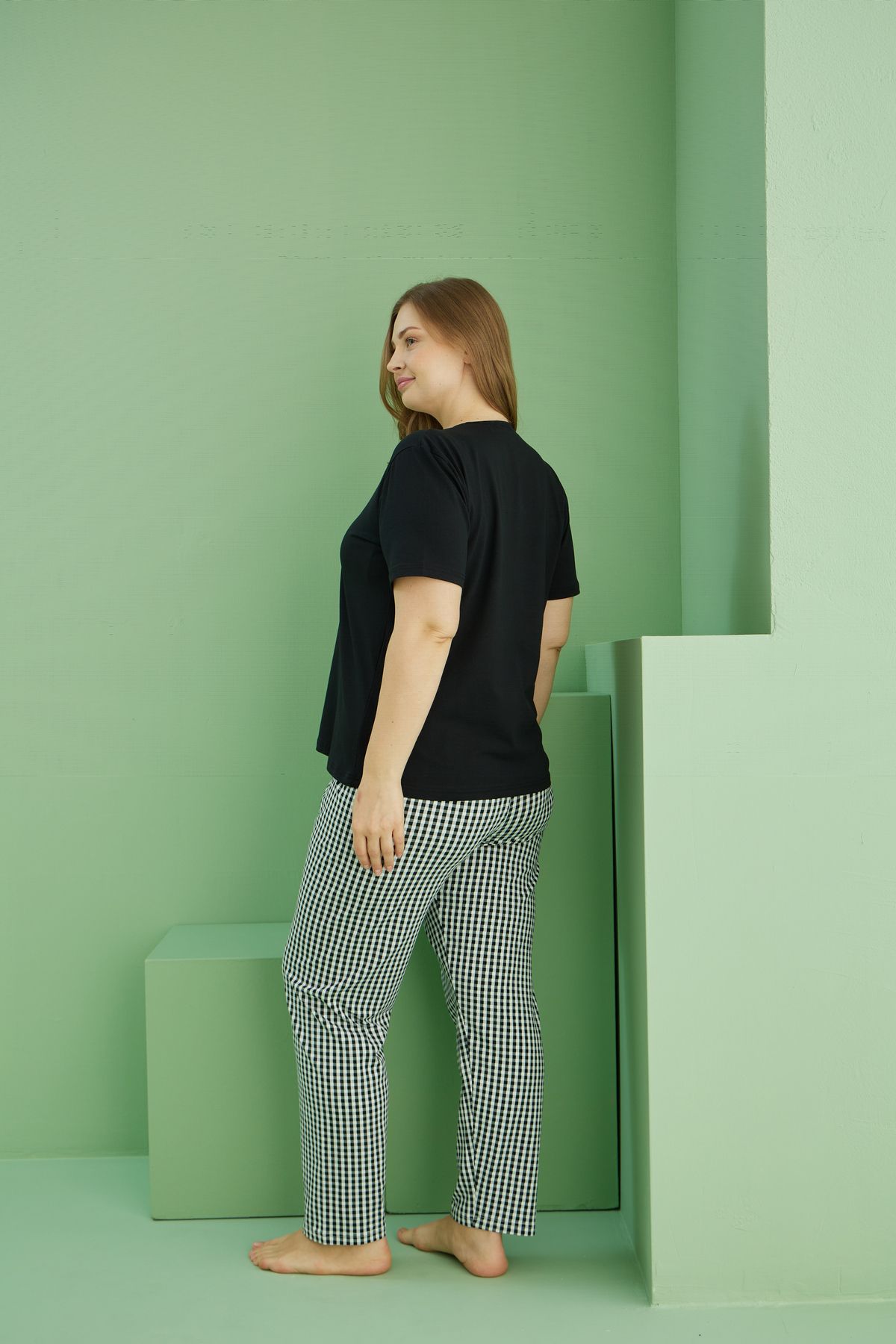 Siyah İnci-Black Patterned Curve Plus Size Oversize Cotton Pajama Set 25113789 3