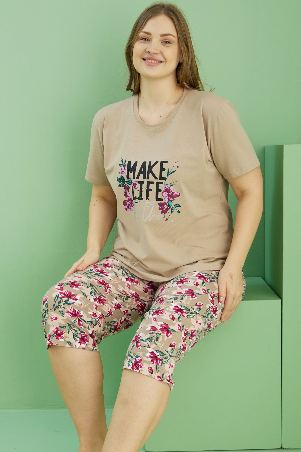 Siyah İnci-Mink Patterned Curve Large Size Oversize Cotton Capri Suit 25112772 1