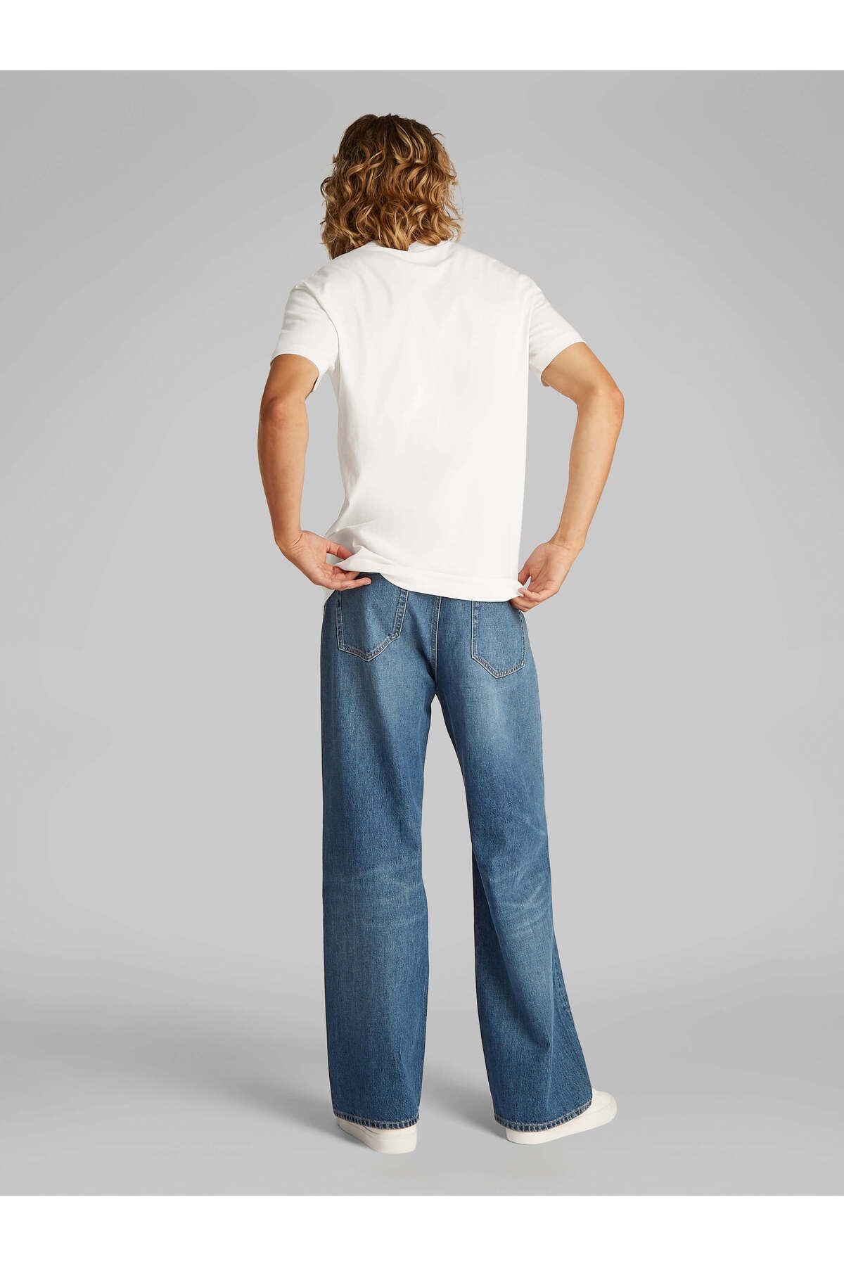 Calvin Klein-Label Print Tee 4
