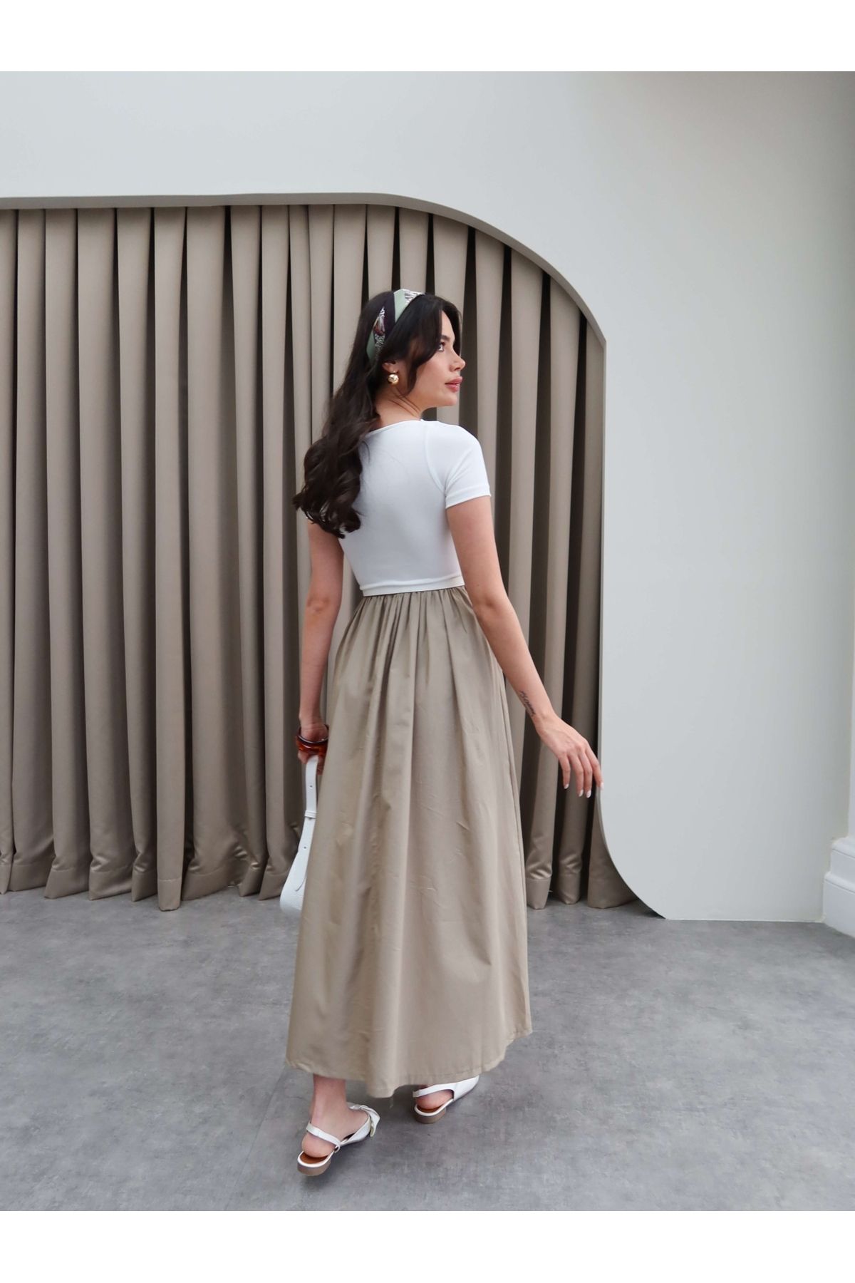 ESRAHELVACI-Short Sleeve Flared Skirt Dress 5