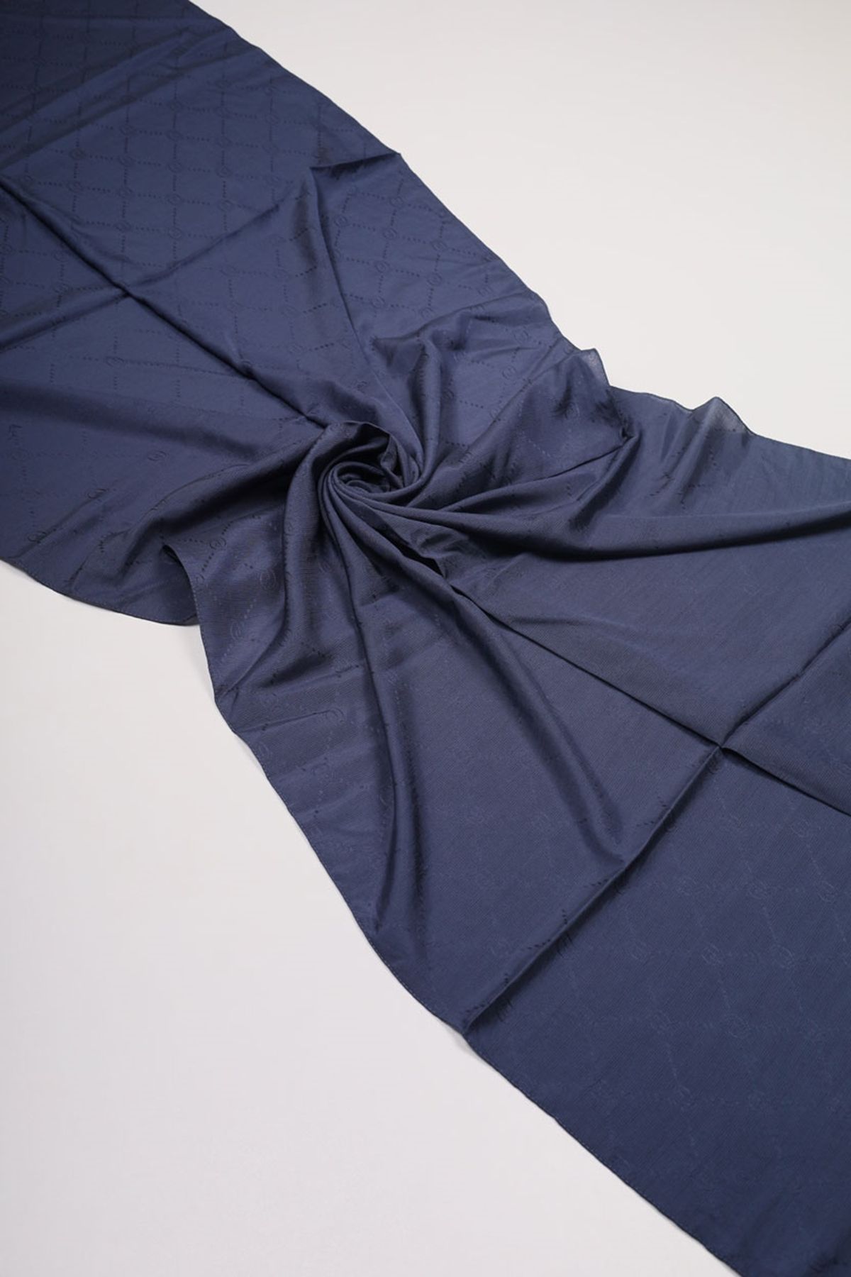 PİRAMİT-Pyramid Monogram Floss Shawl - Pattern-06 - Color-09 1